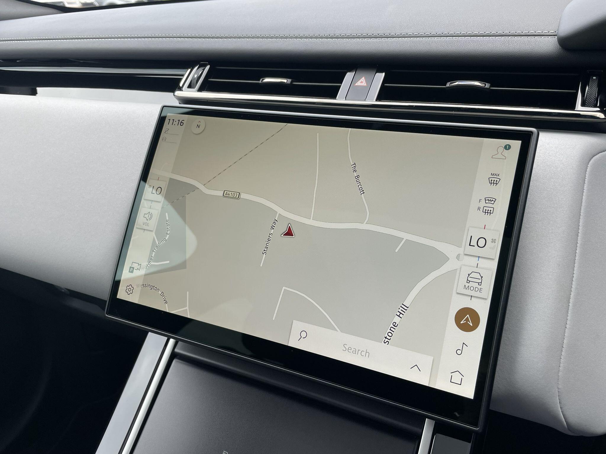Land Rover Range Rover Velar view 21