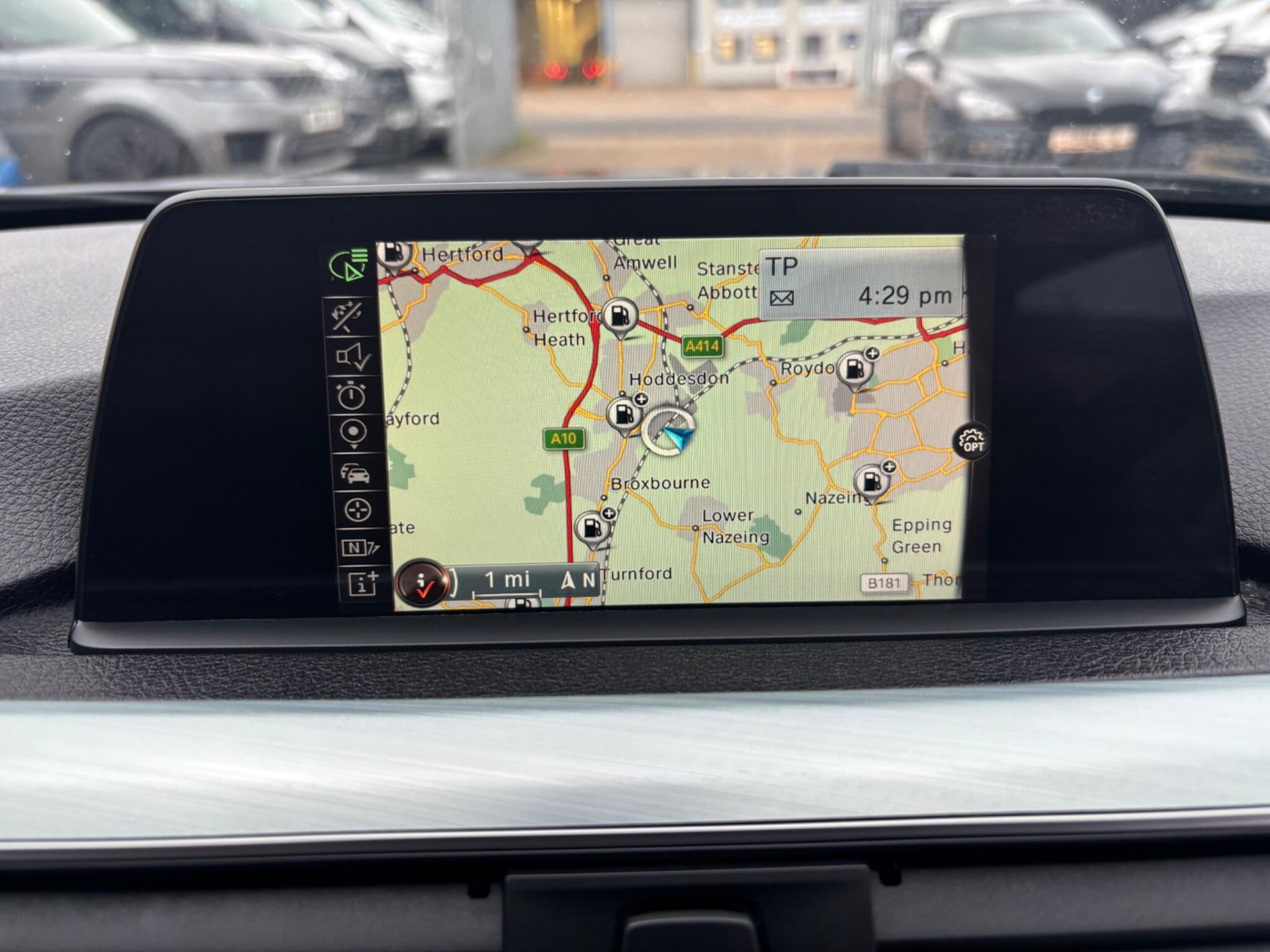 BMW 3 Series view 46