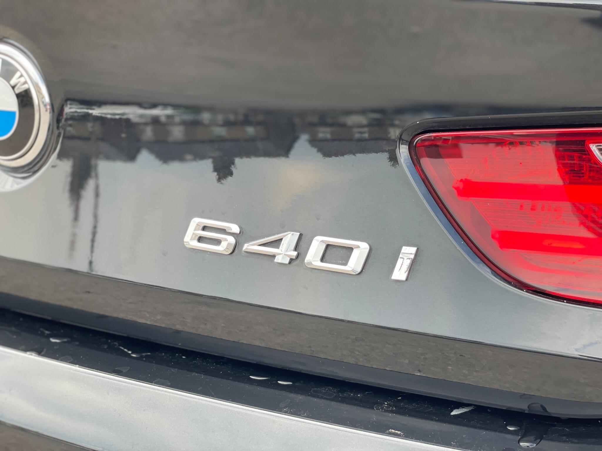 BMW 6 Series view 26