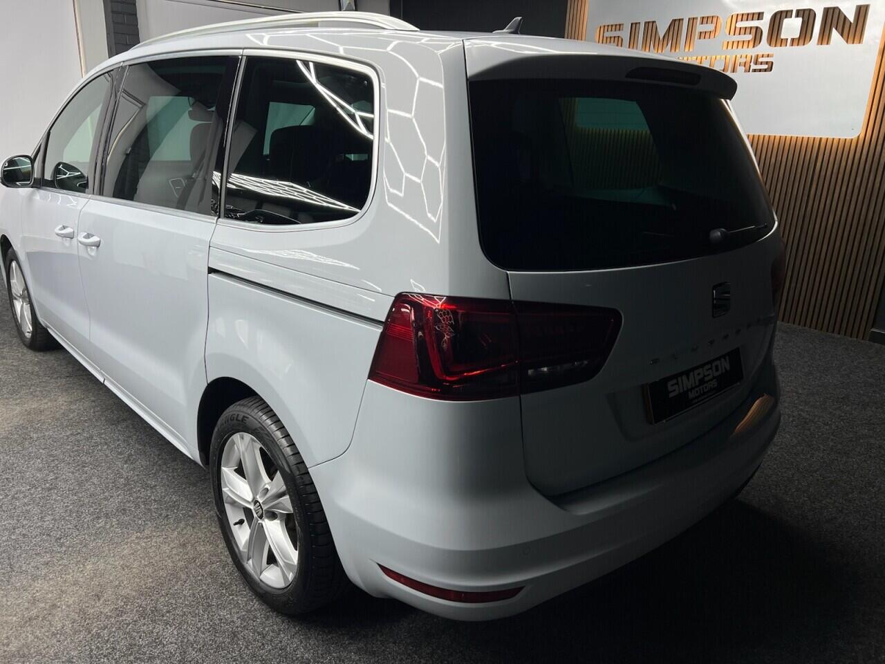 SEAT Alhambra view 8