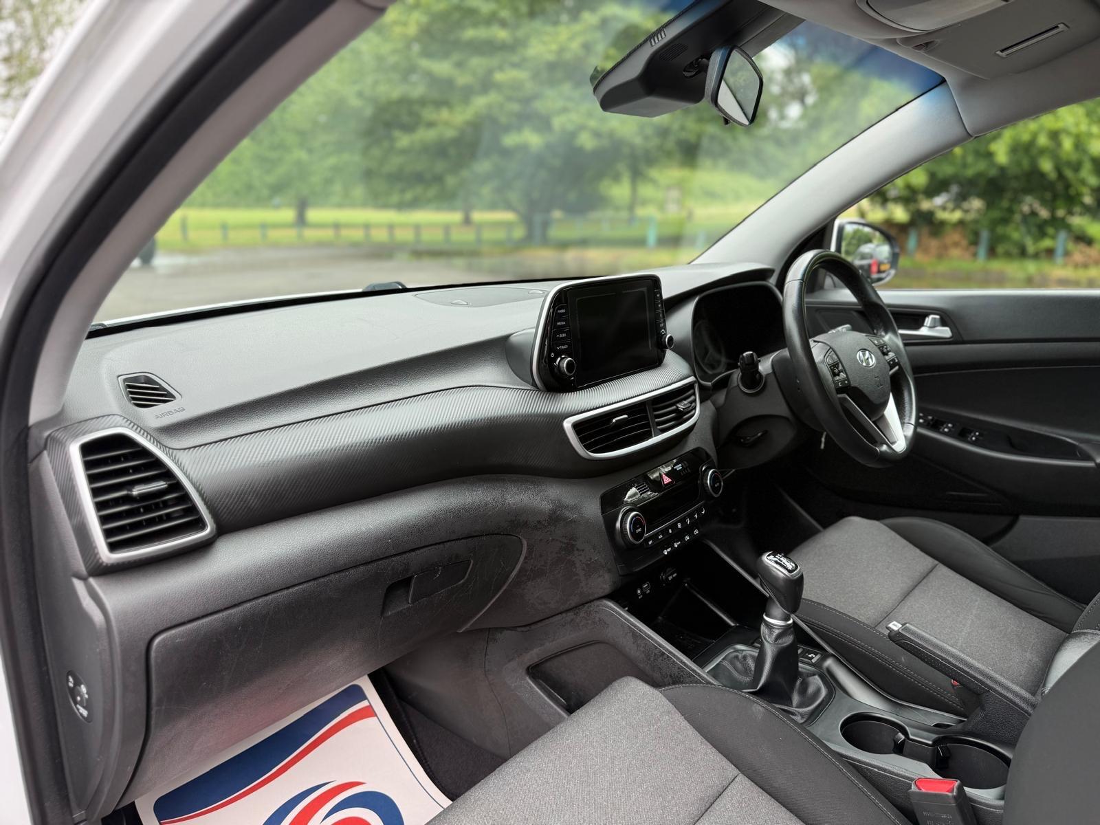 Hyundai Tucson view 28