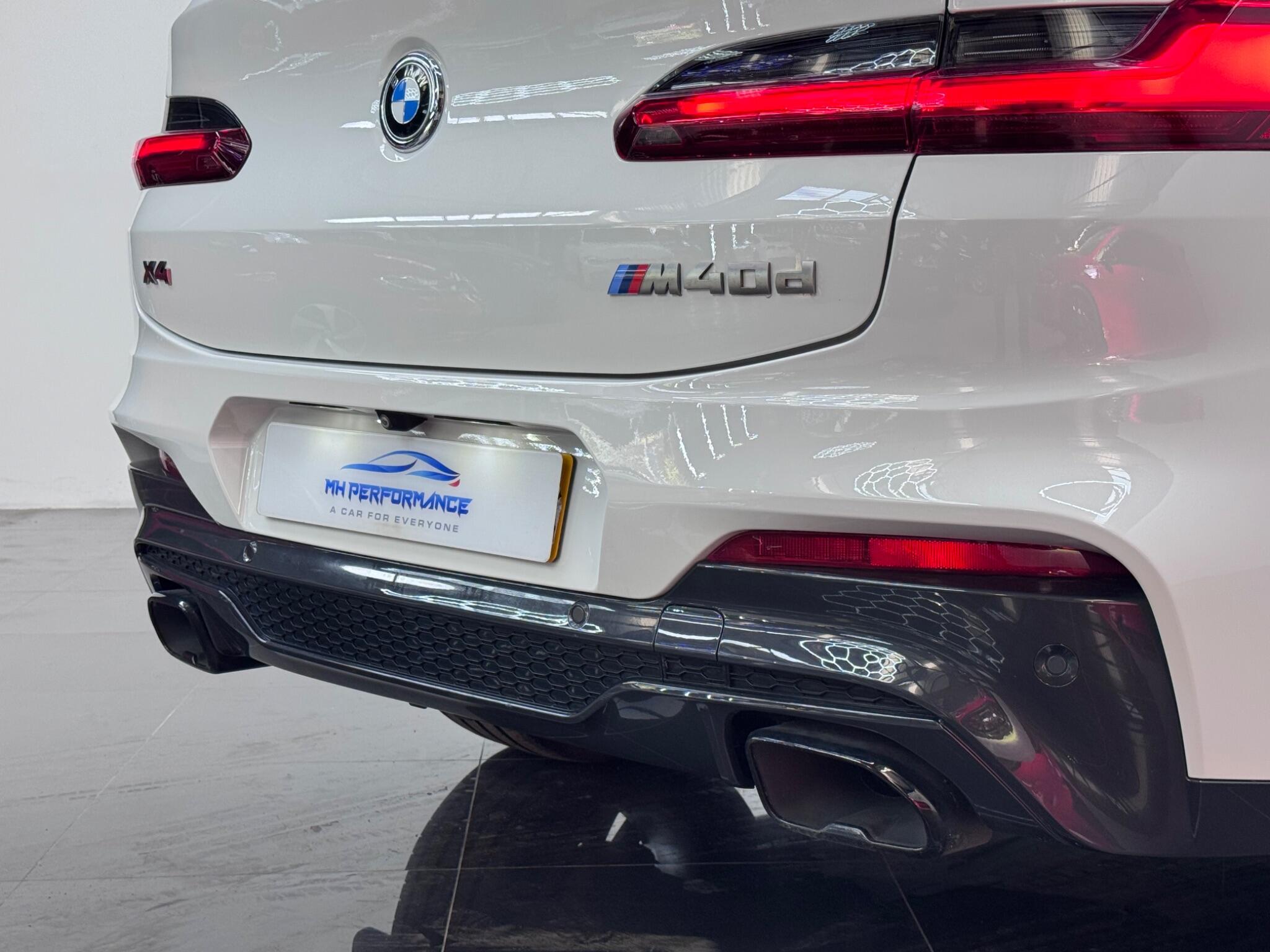 BMW X4 view 20