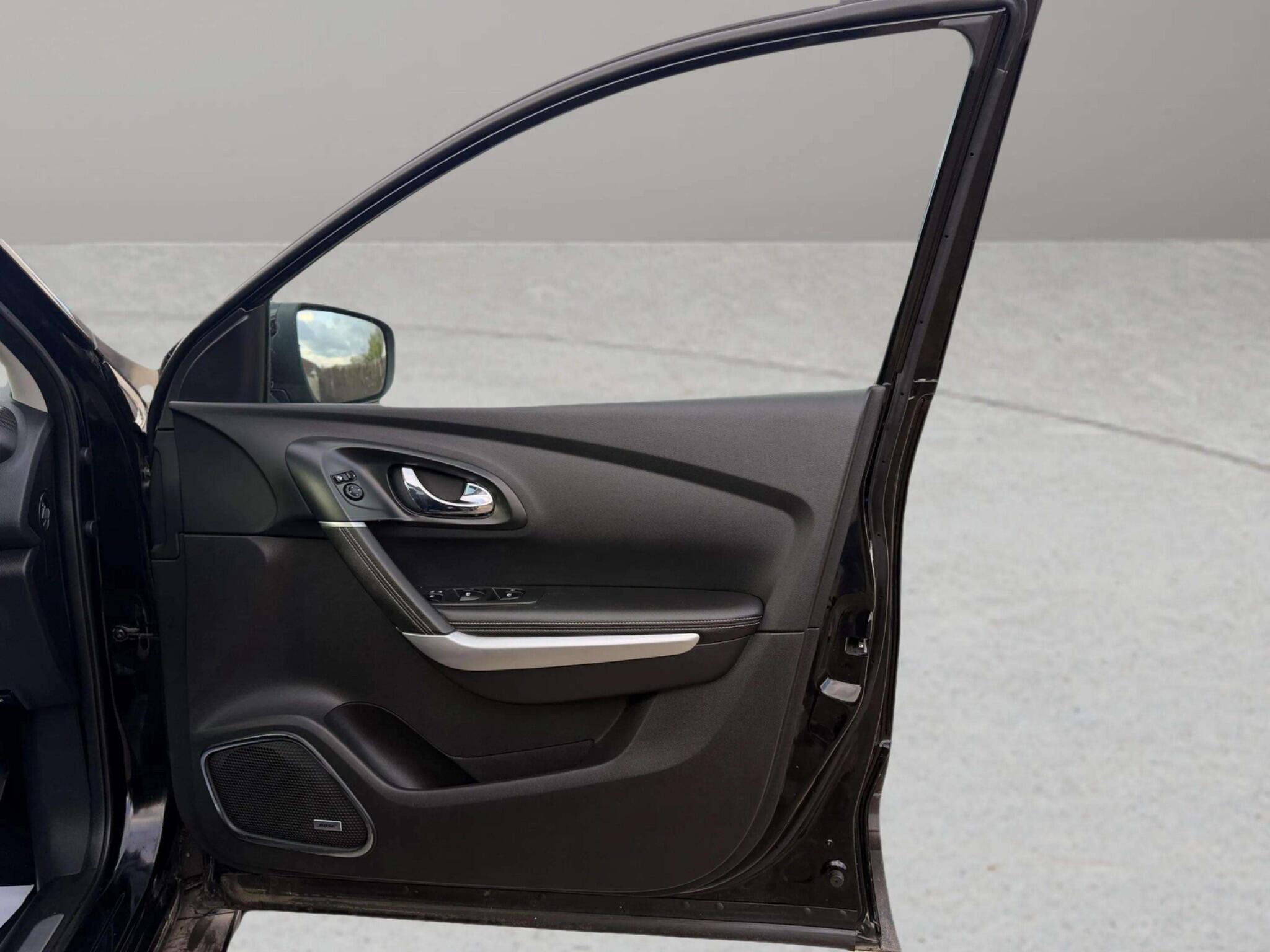 Renault Kadjar view 48
