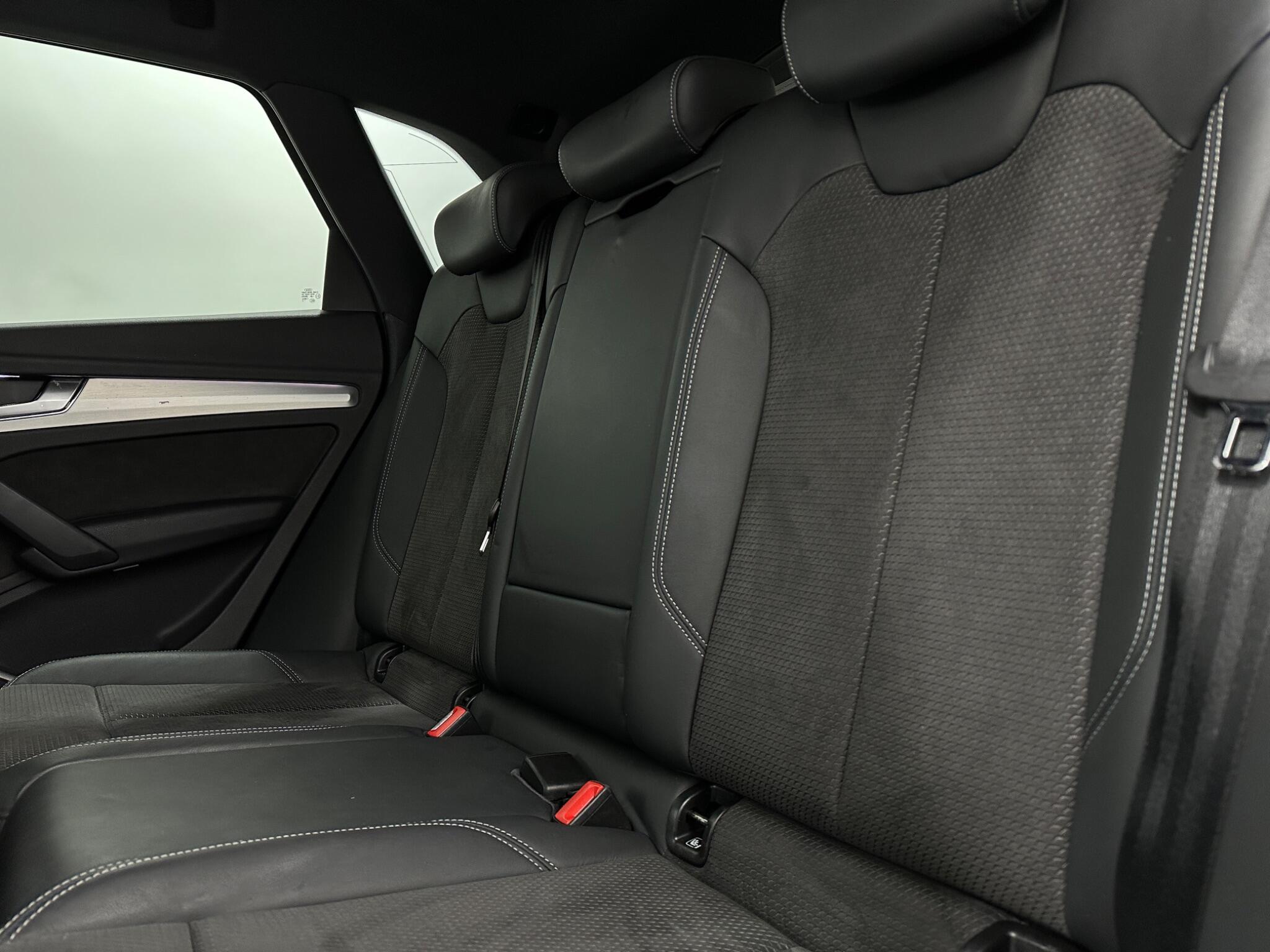 Audi Q5 view 41