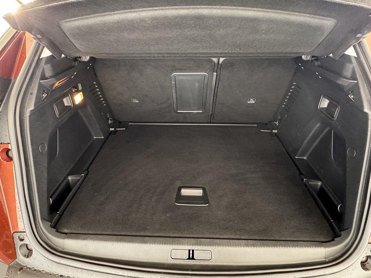 Peugeot 3008 view 10