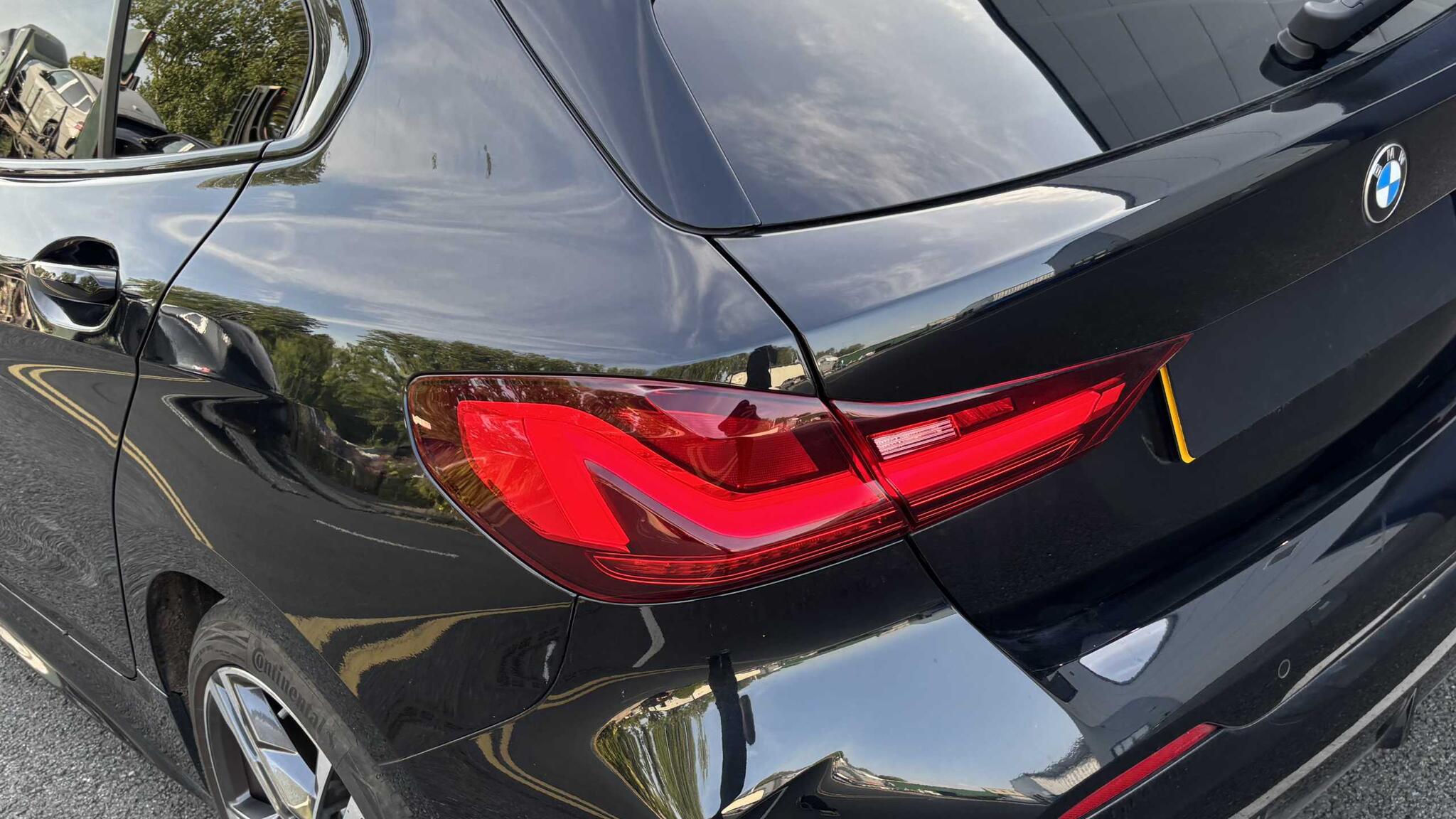 BMW 1 Series view 36