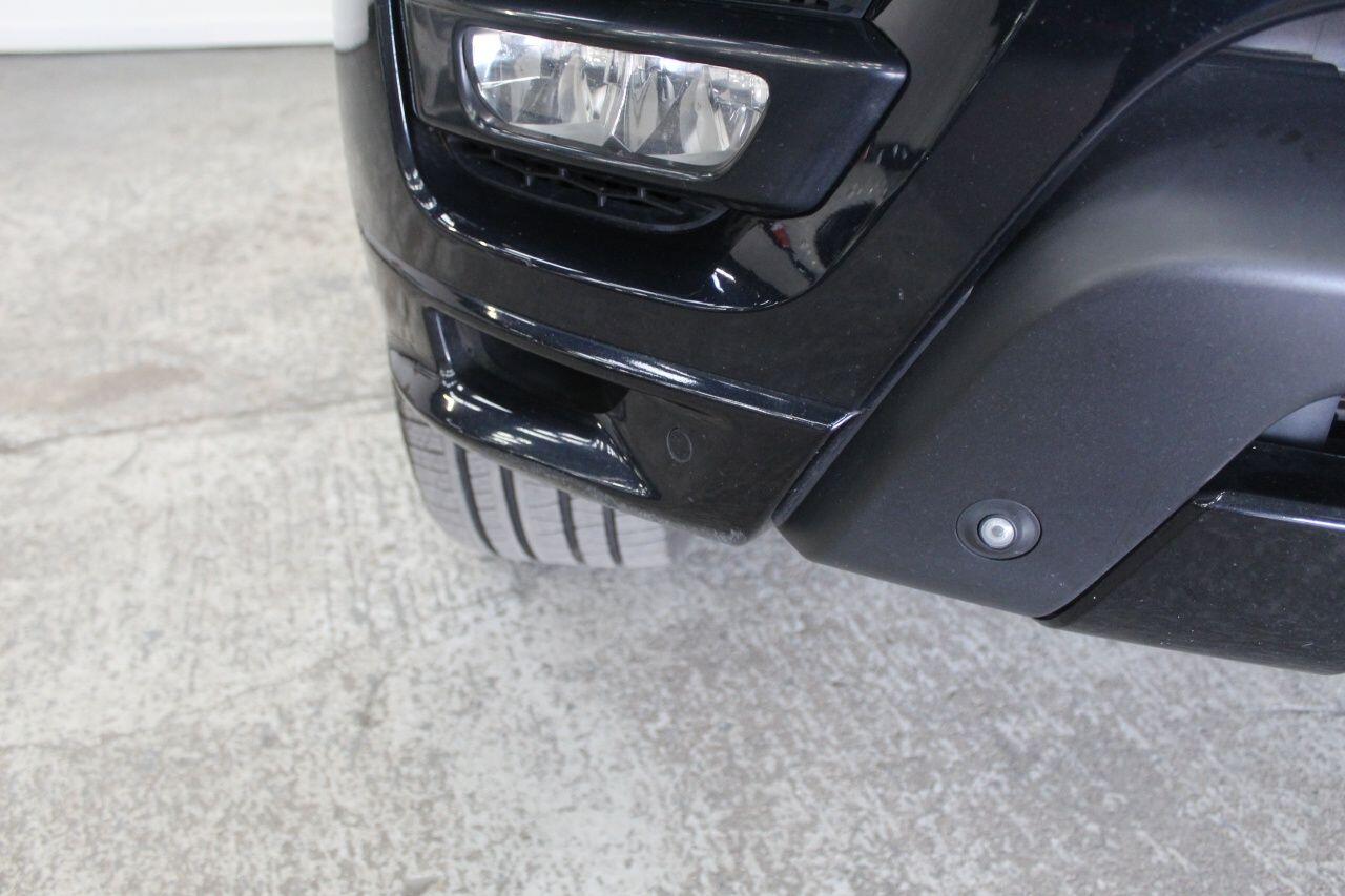 Land Rover Range Rover Sport view 16