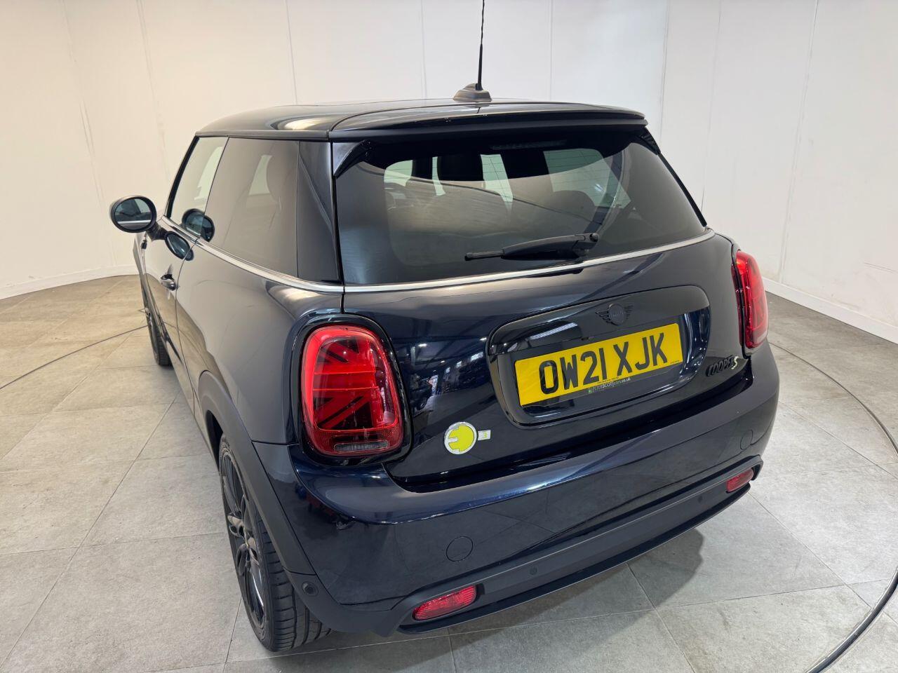 Mini Electric Hatch view 19