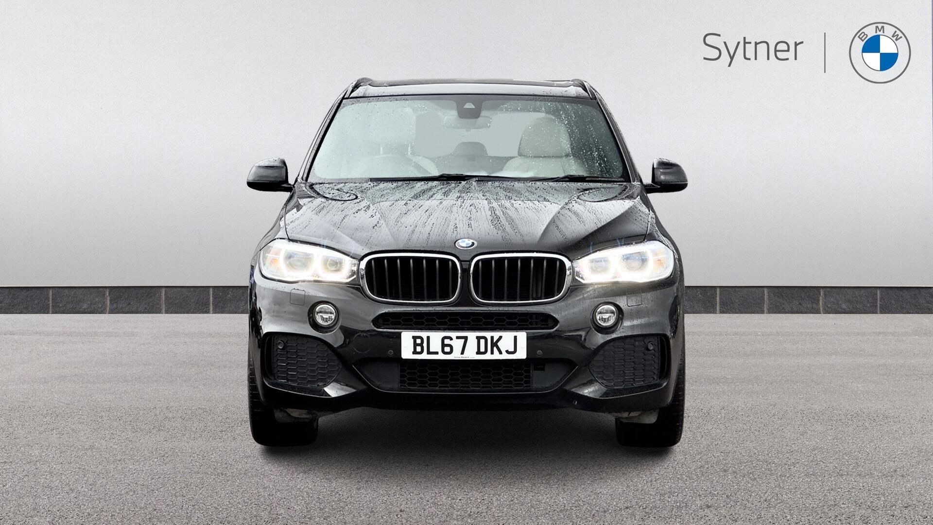BMW X5 view 14