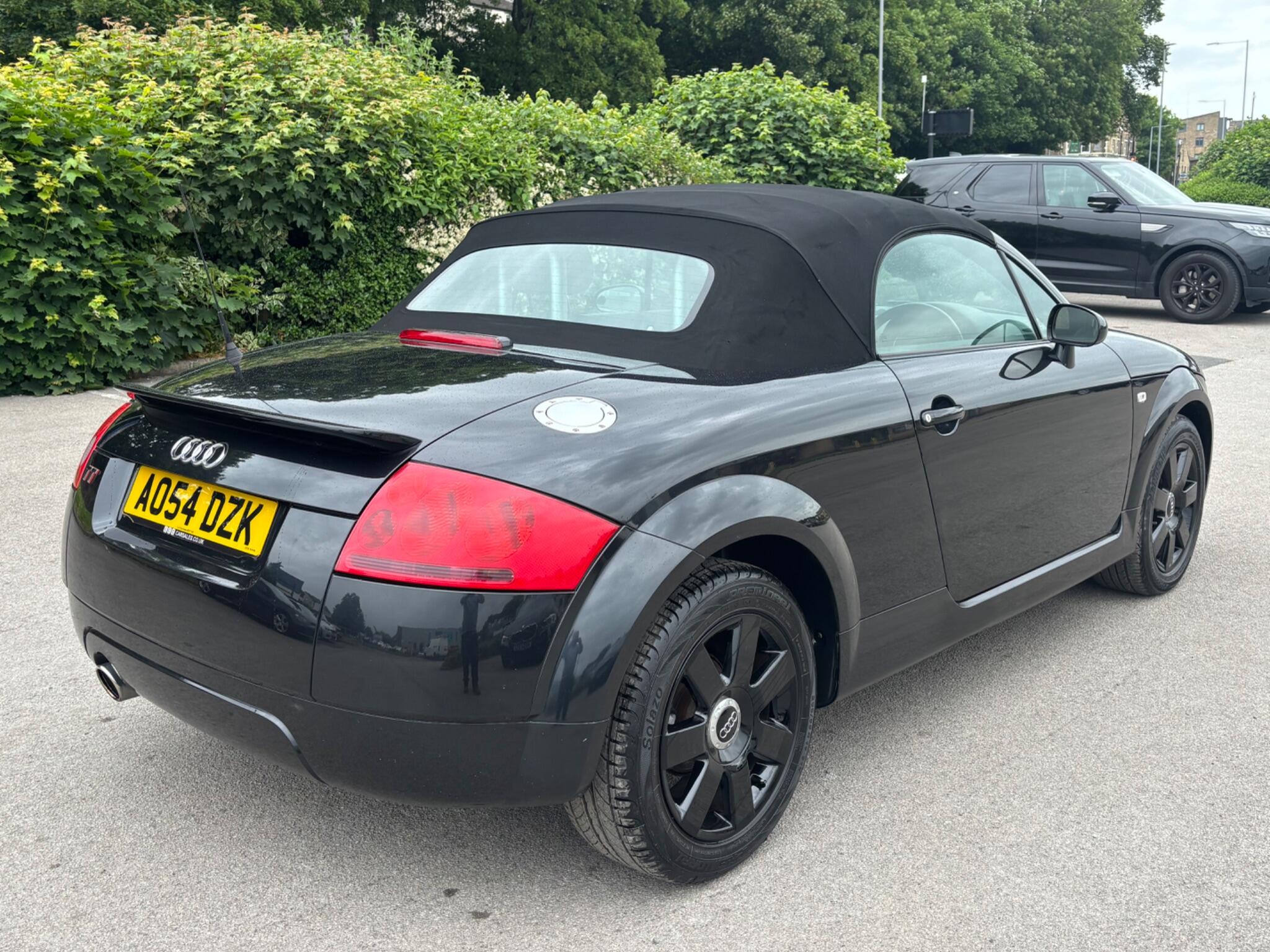 Audi TT view 8