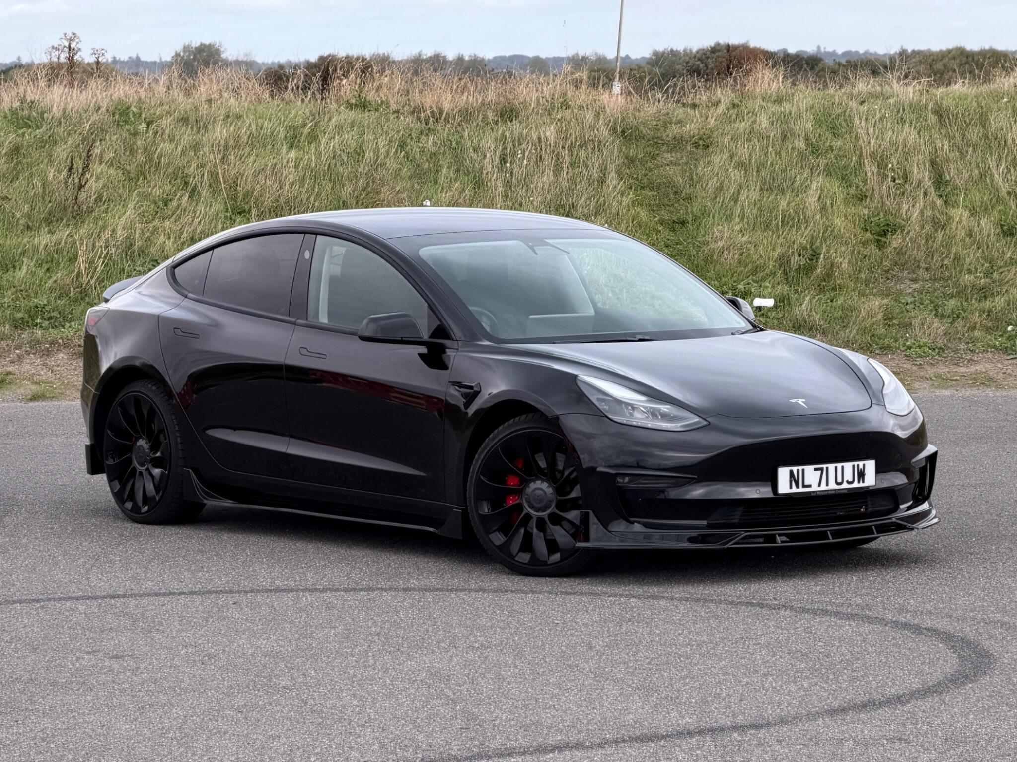 Tesla Model 3 view 39