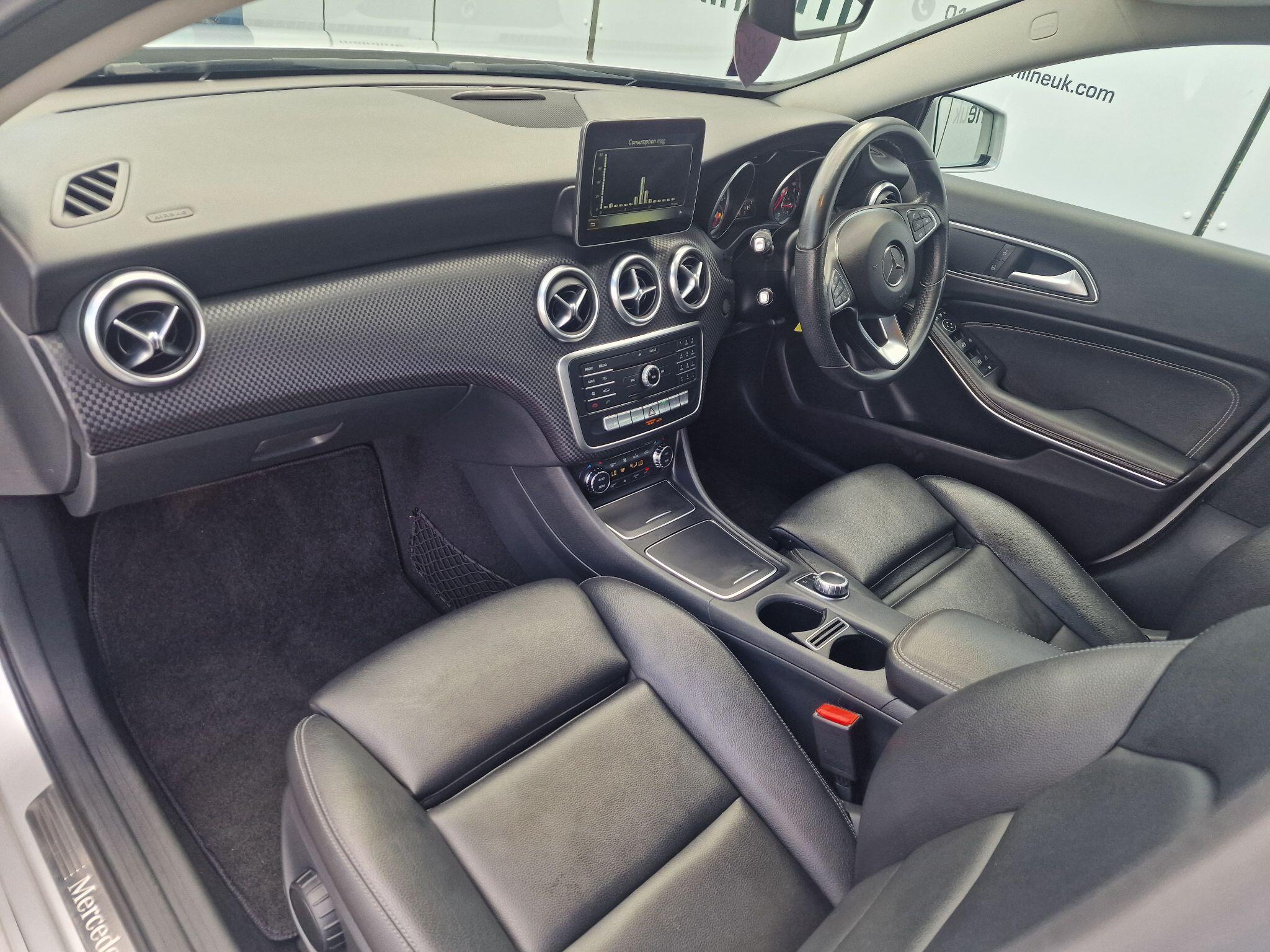 Mercedes-Benz A-Class view 25