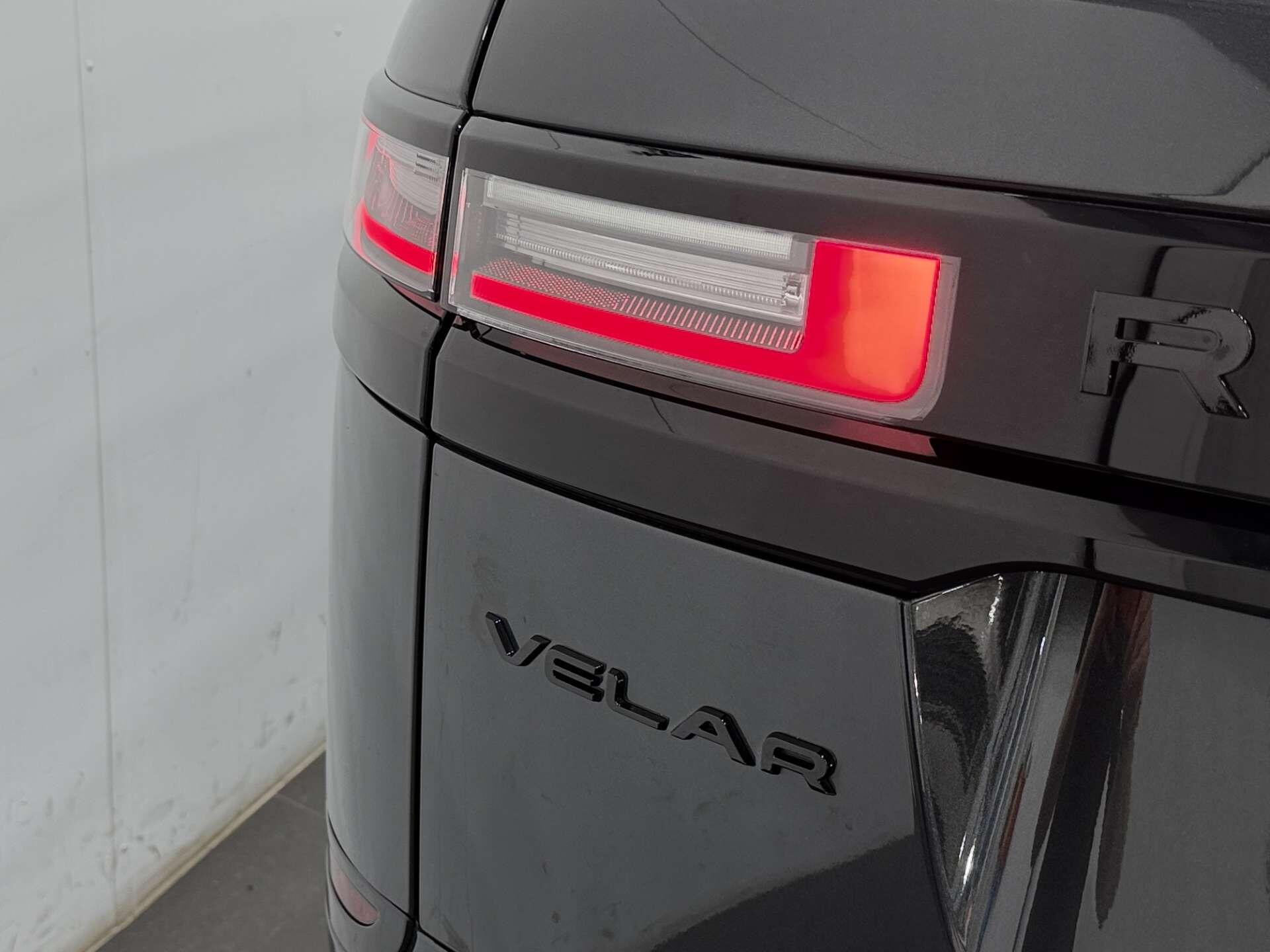 Land Rover Range Rover Velar view 26
