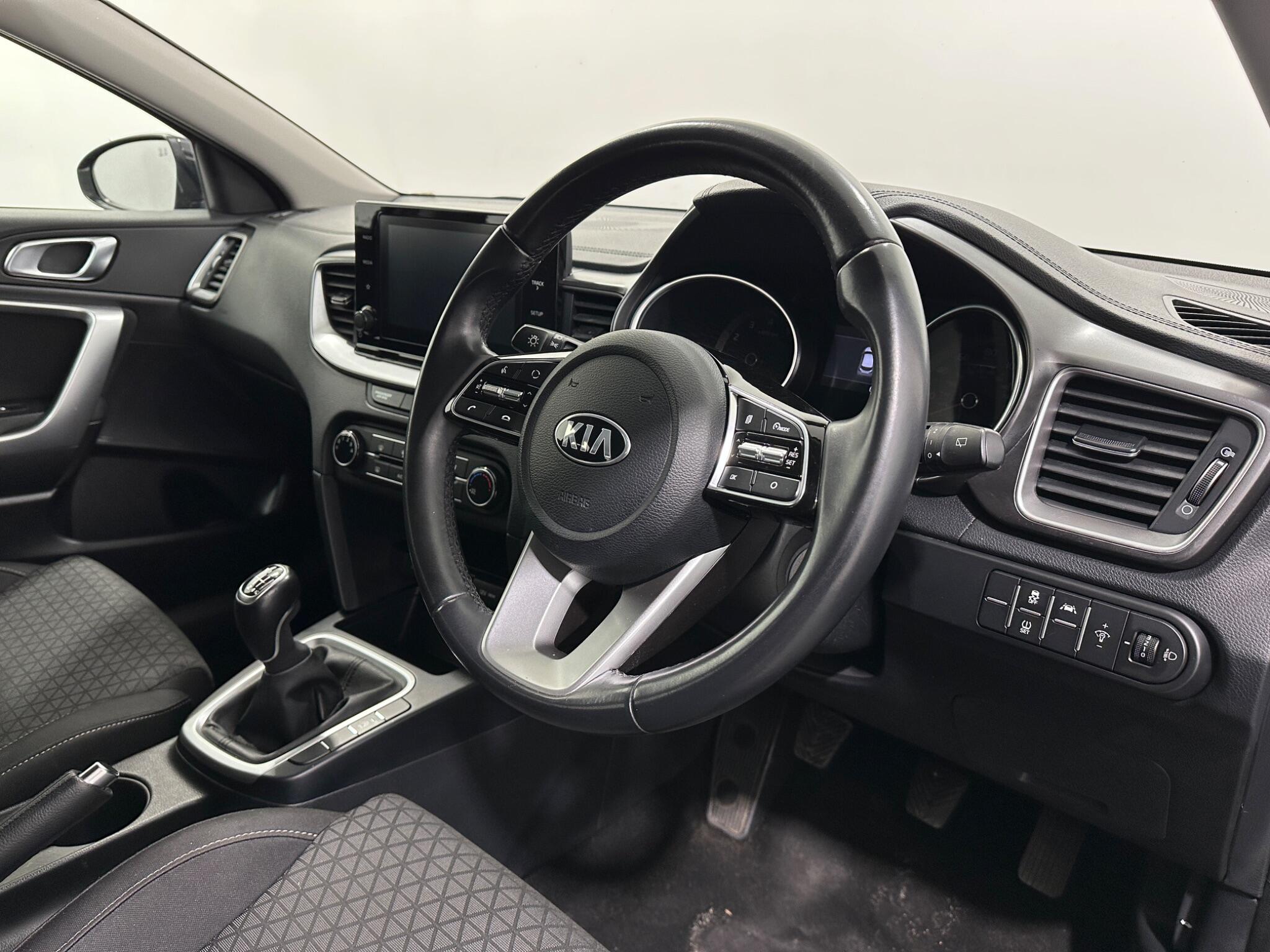 Kia Xceed view 11