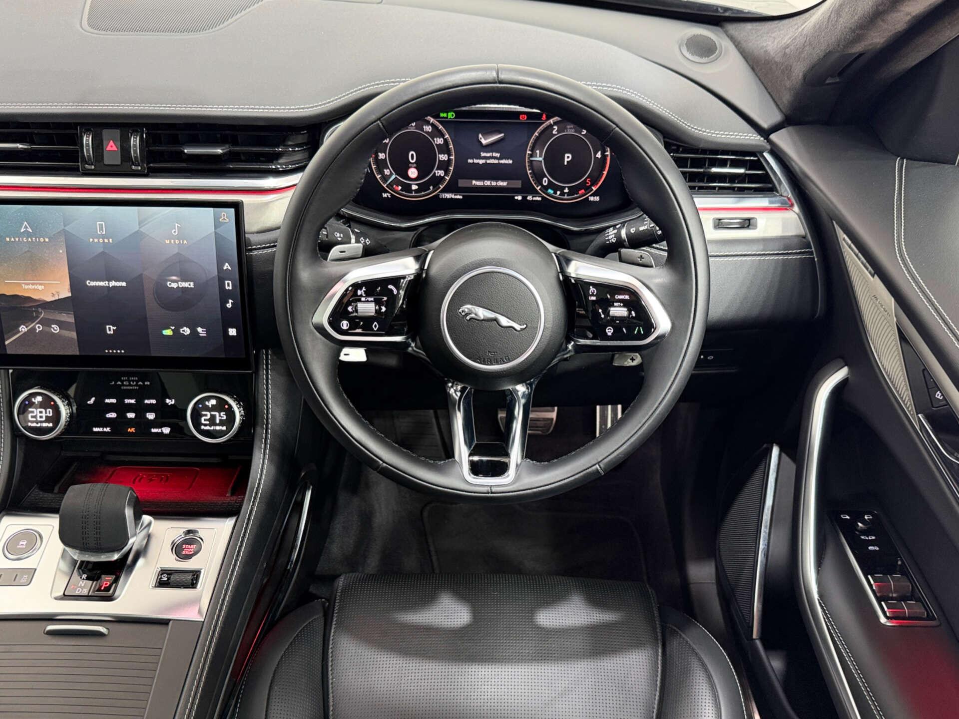 Jaguar F-Pace view 20