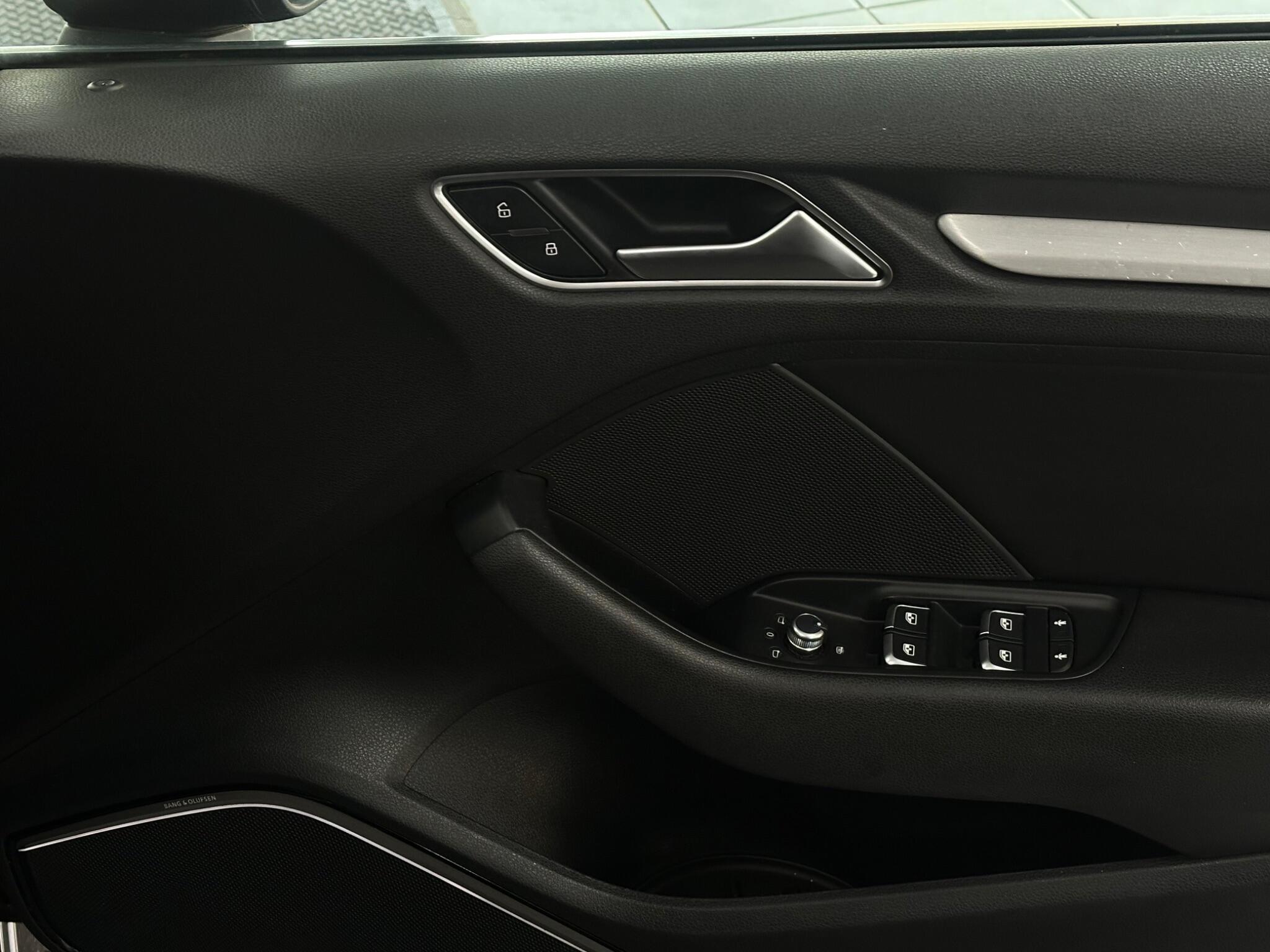 Audi A3 view 20