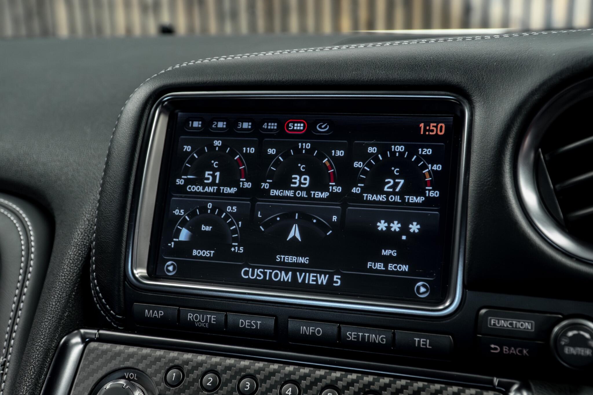 Nissan GT-R view 37