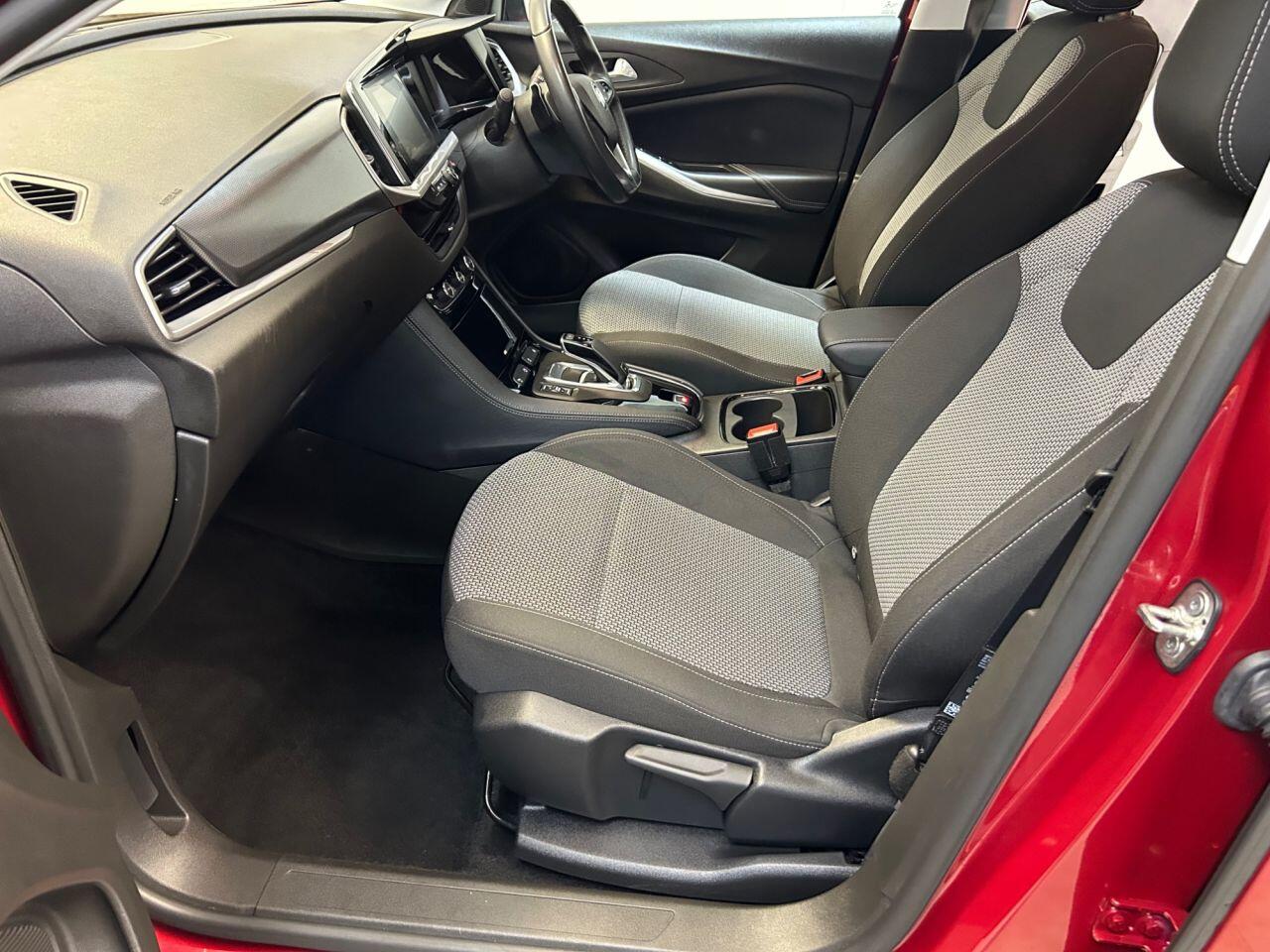 Vauxhall Grandland view 18