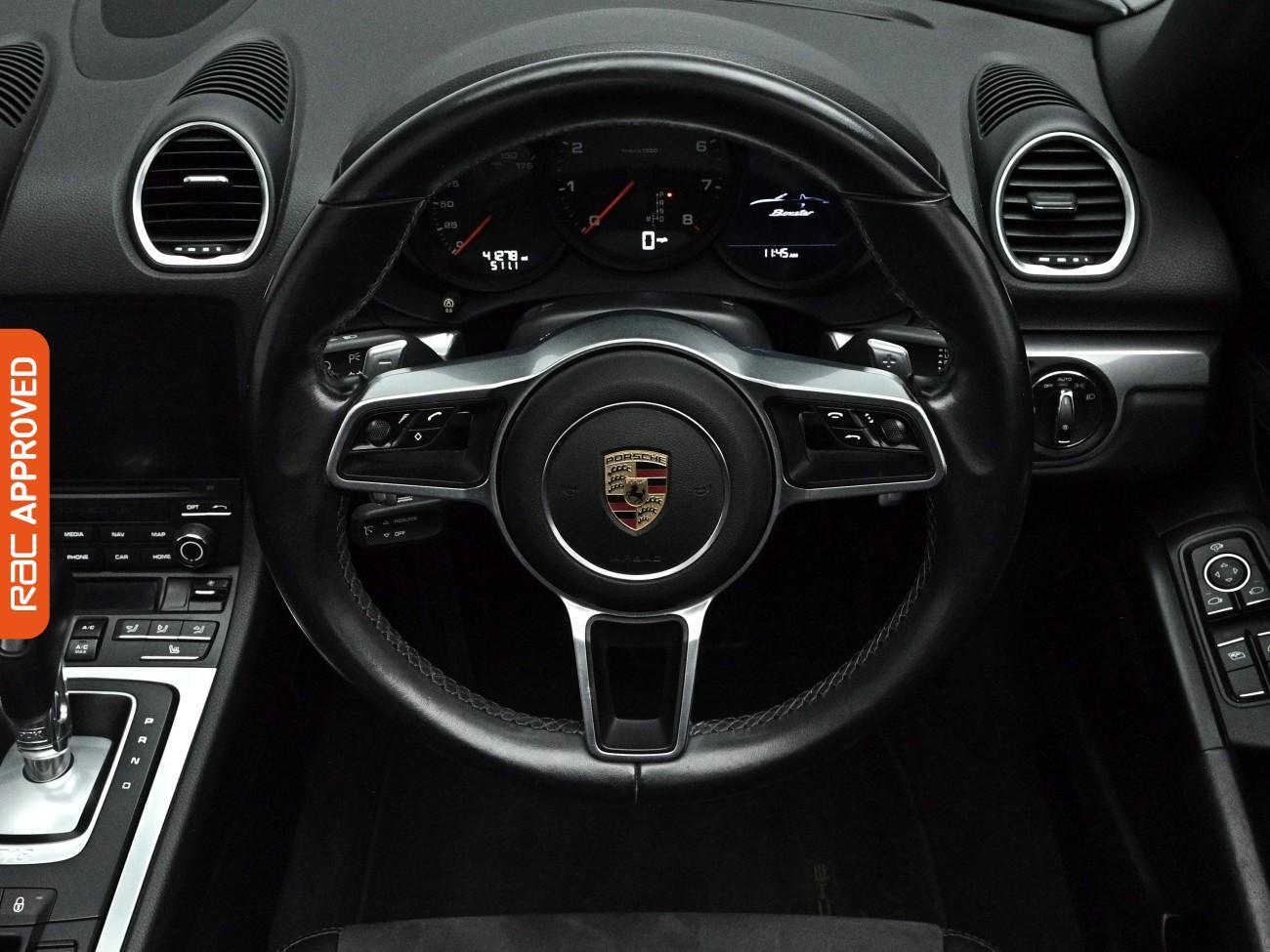 Porsche Boxster view 9