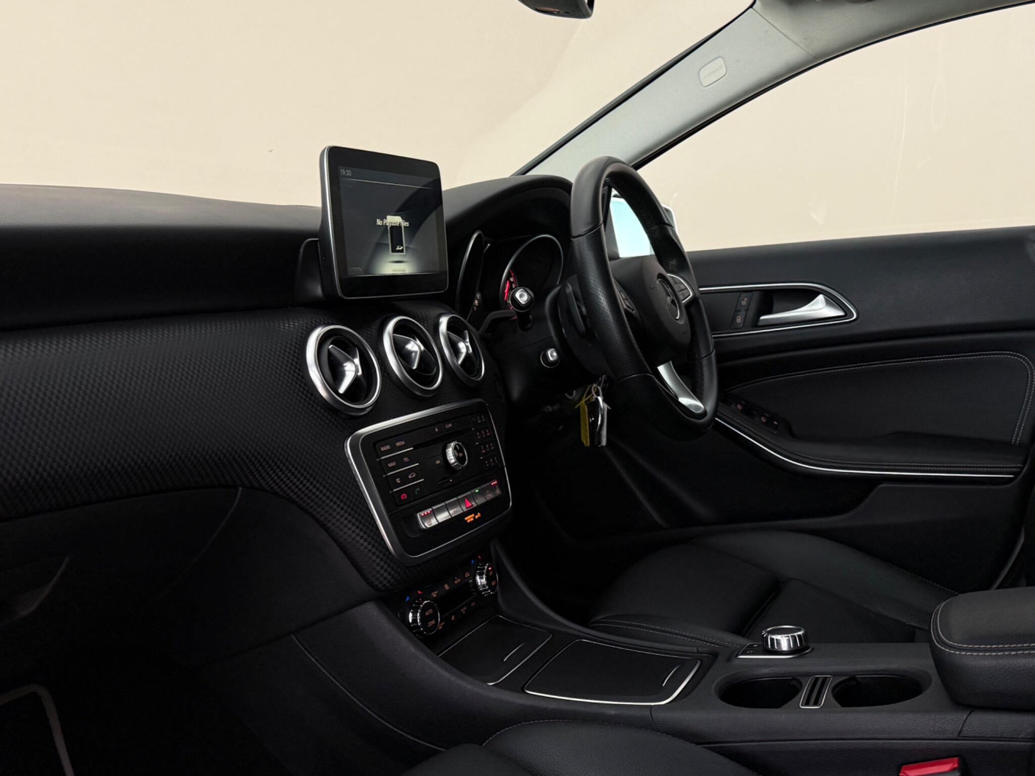 Mercedes-Benz A-Class view 4