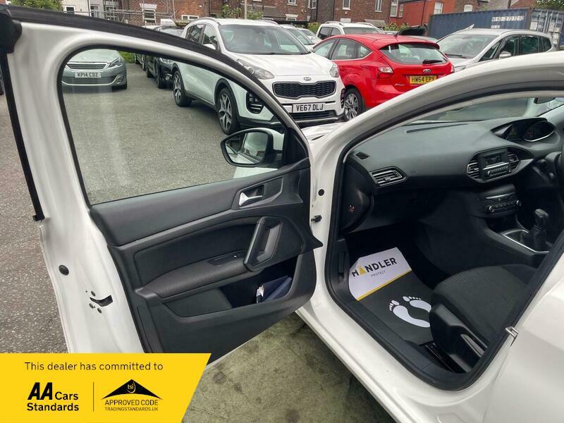 2017 Peugeot 308 1.2 PureTech Access Euro 6 (s/s) 5dr • 57,445 miles image 41