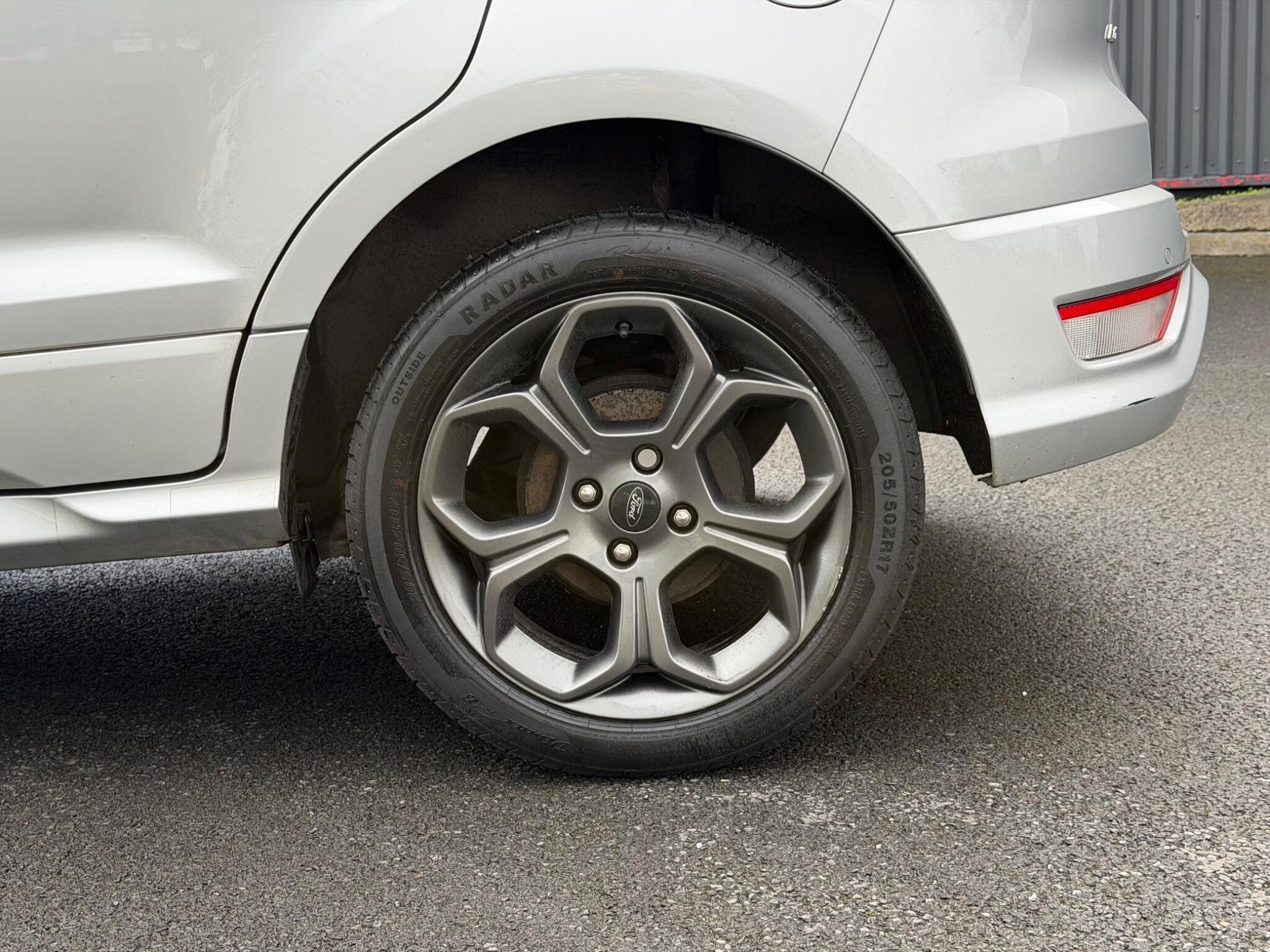 Ford Ecosport view 17