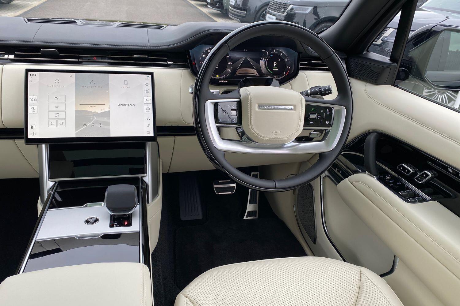 Land Rover Range Rover view 7