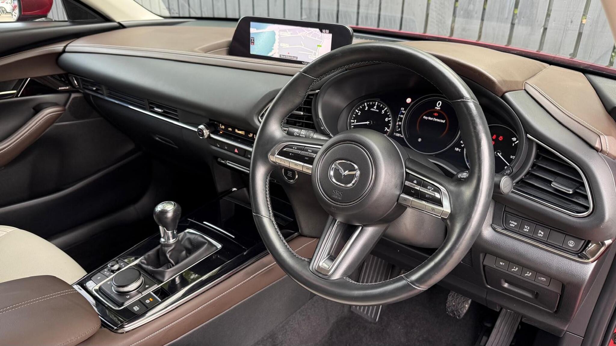 Mazda E-Skyactiv view 20