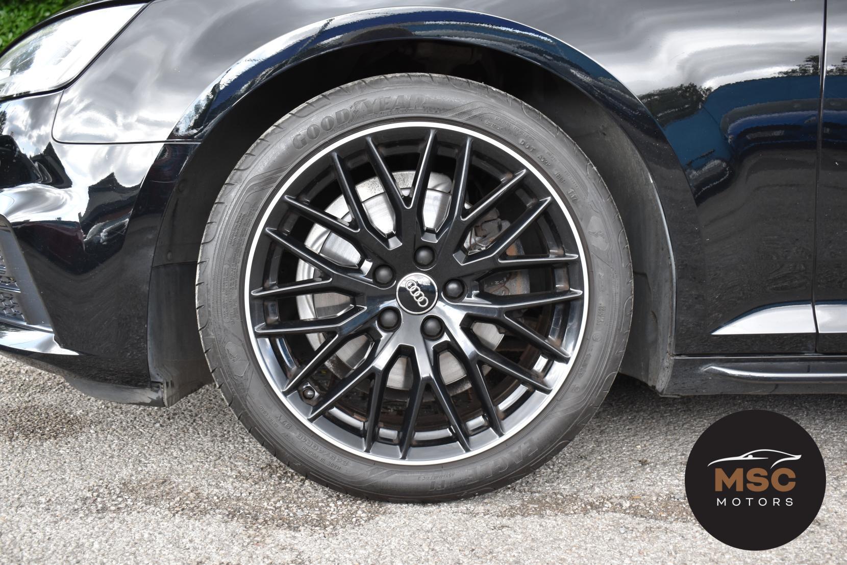 Audi A4 Avant view 28
