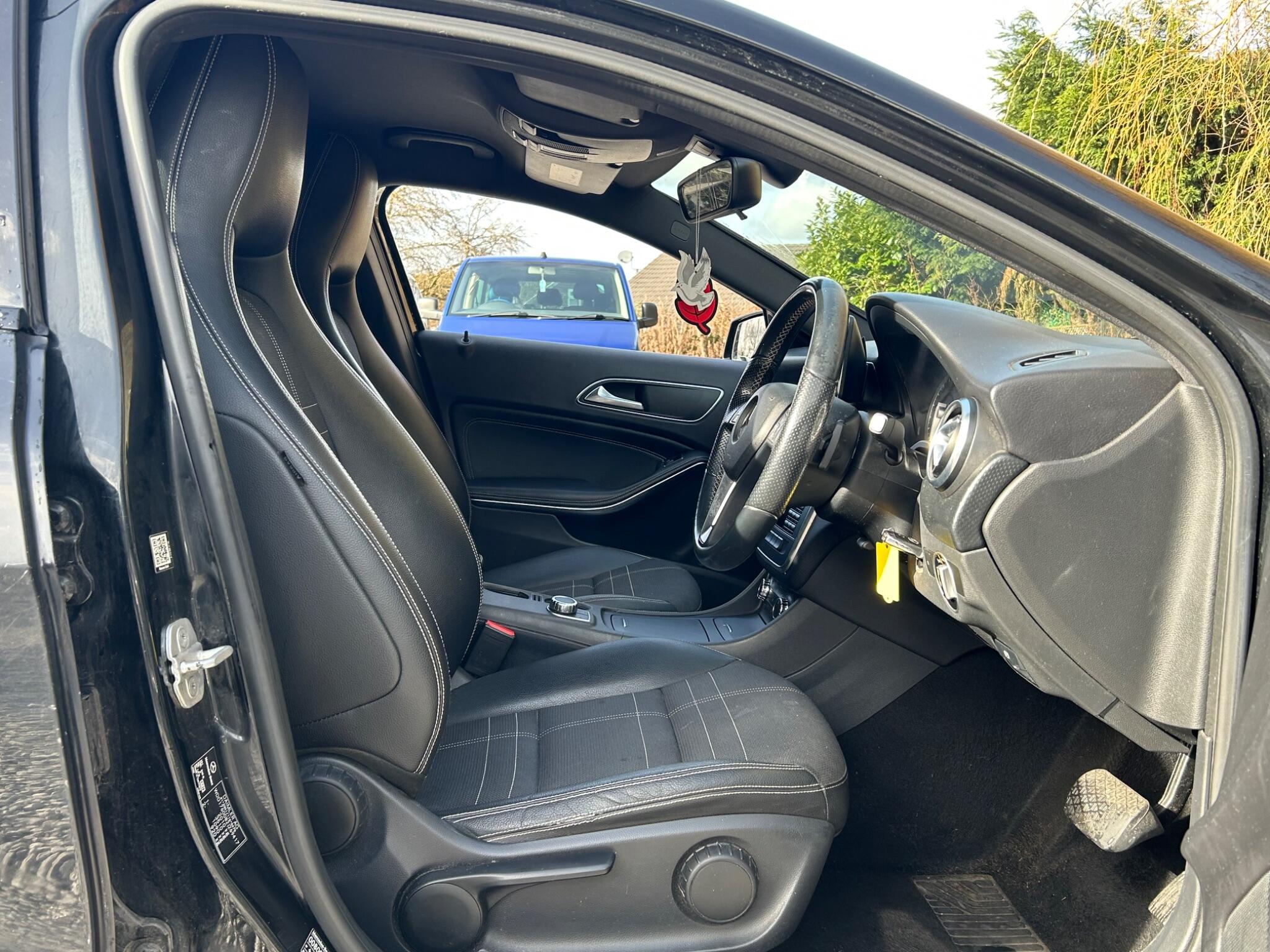 Mercedes-Benz A-Class view 19