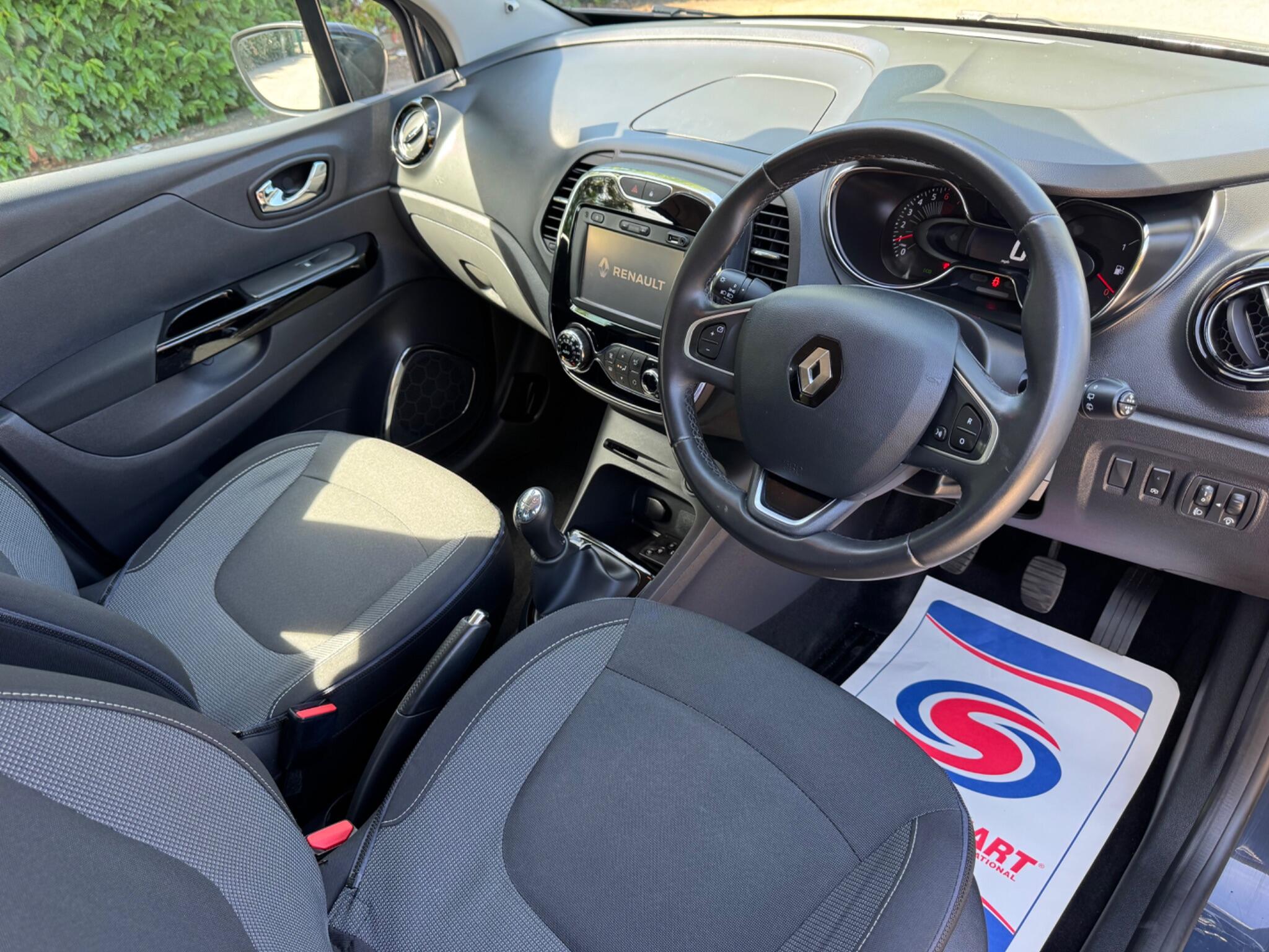 Renault Captur view 10
