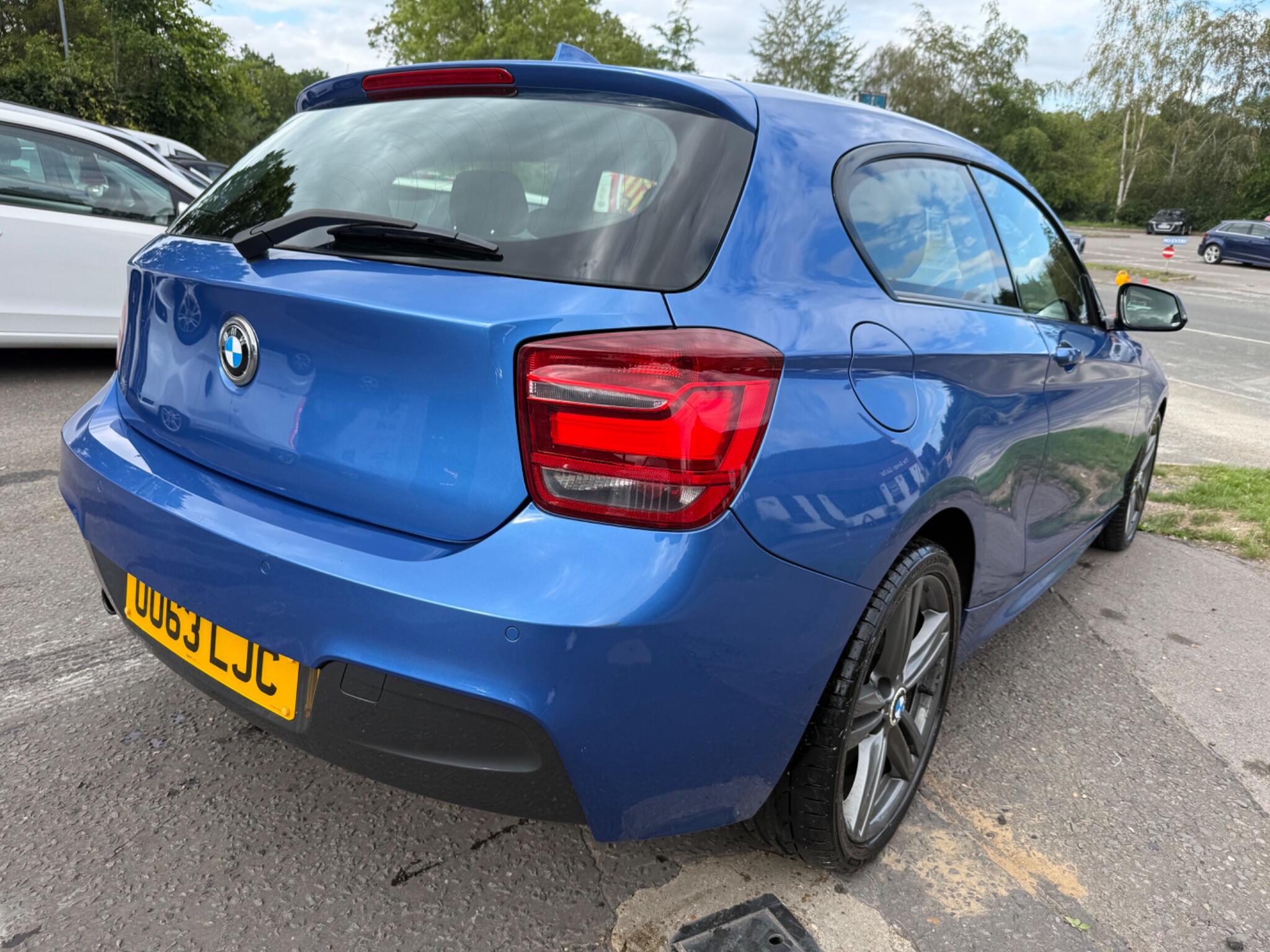 BMW 1 Series view 12