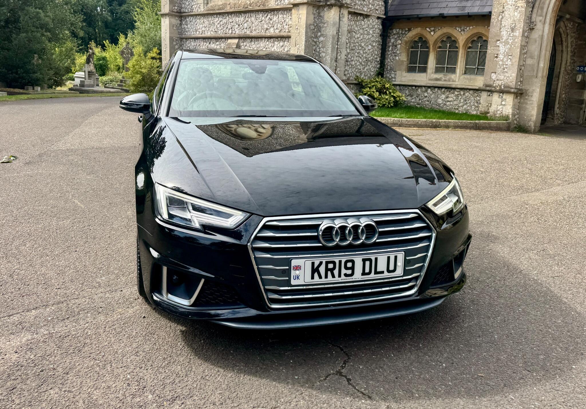 Audi A4 view 7