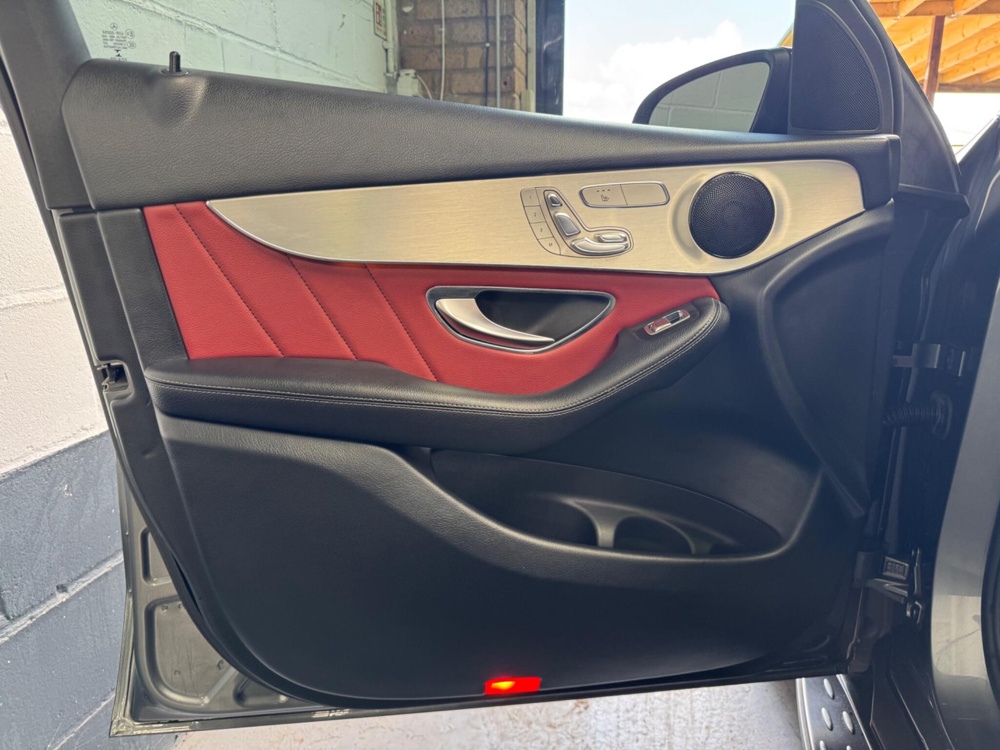Mercedes-Benz GLC view 36