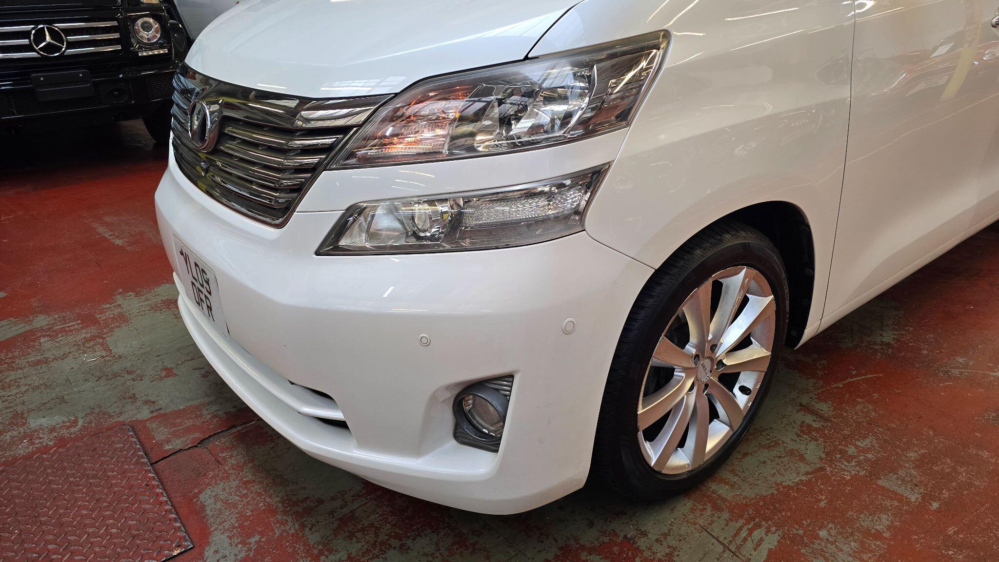 Toyota Vellfire view 33