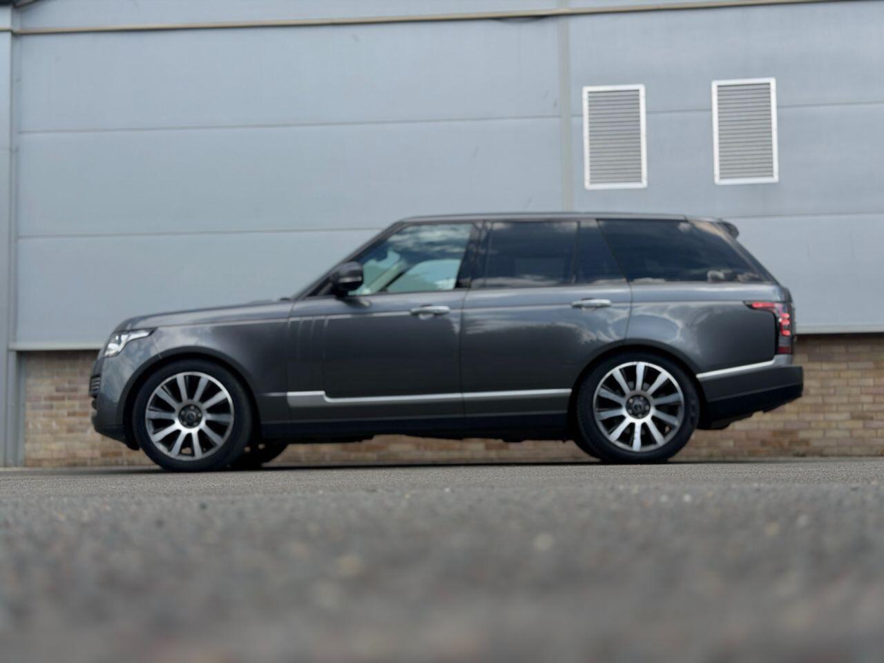 Land Rover Range Rover view 134