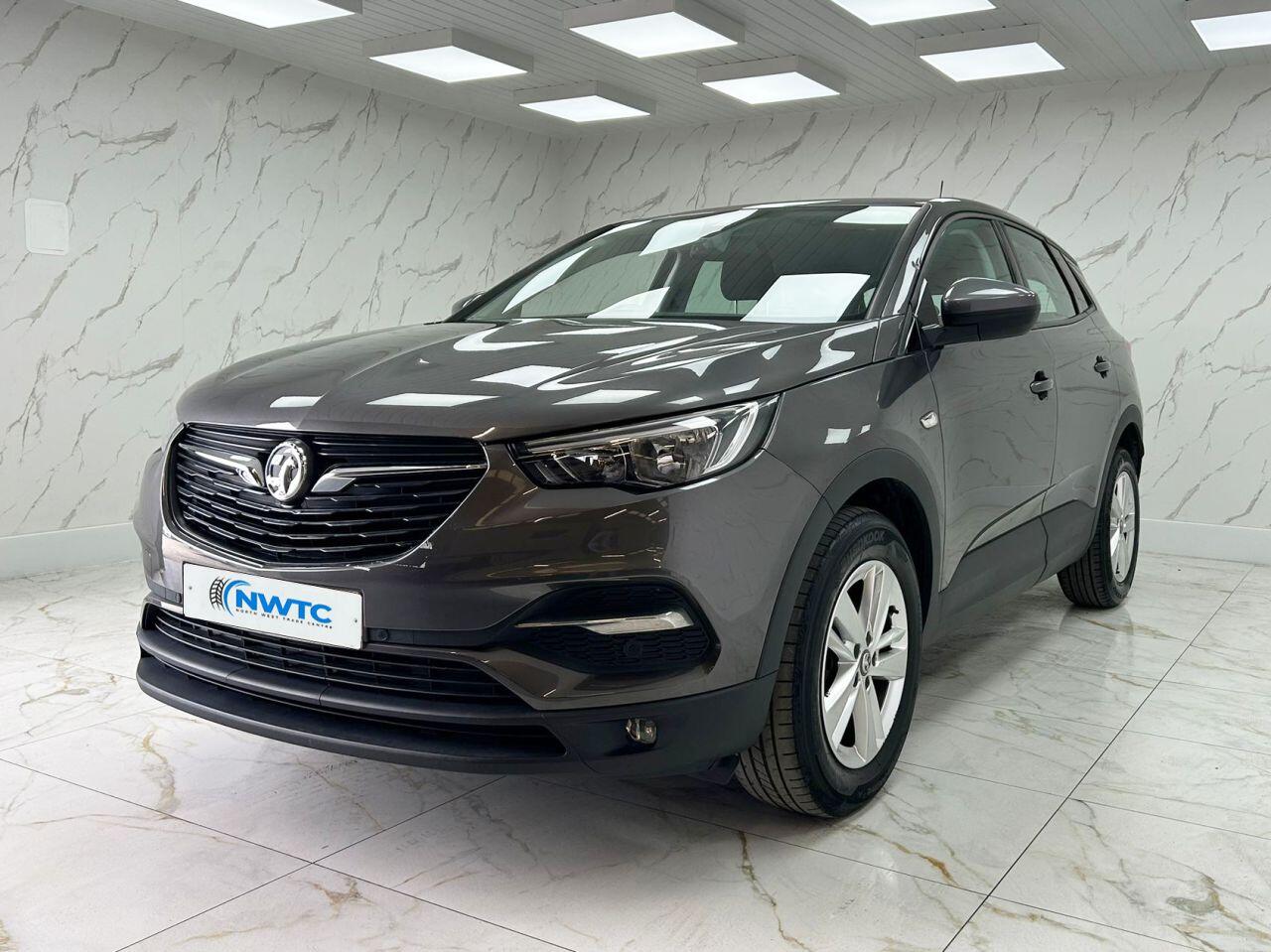 Vauxhall Grandland X view 4
