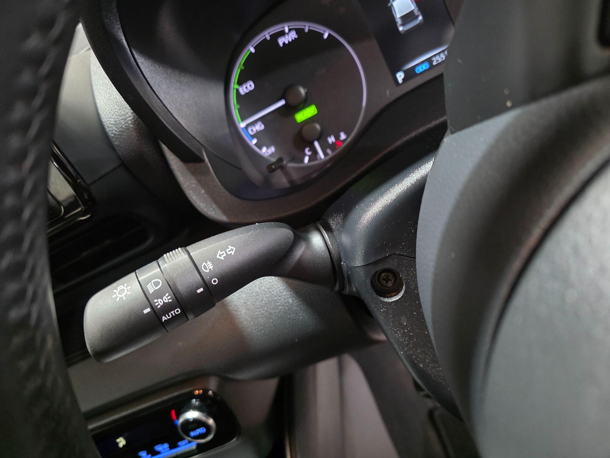 Toyota Yaris view 18