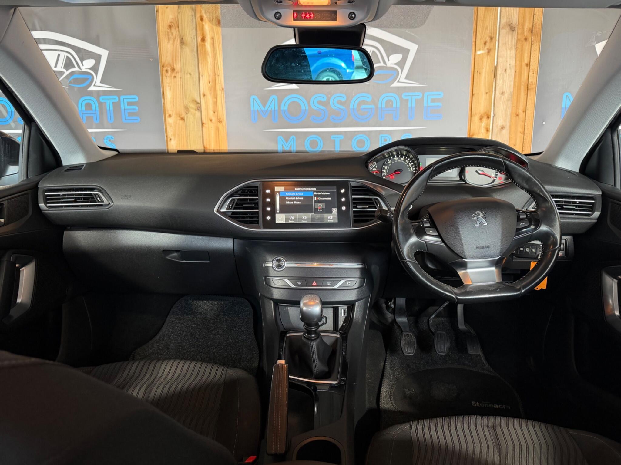 Peugeot 308 SW view 10