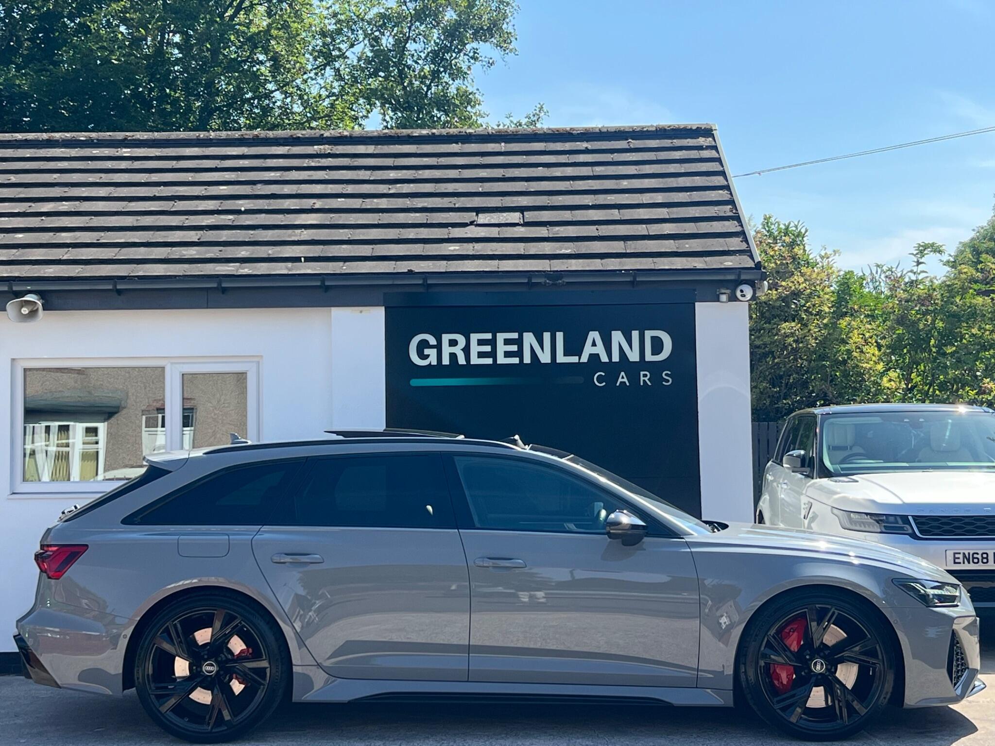 Audi RS6 view 31