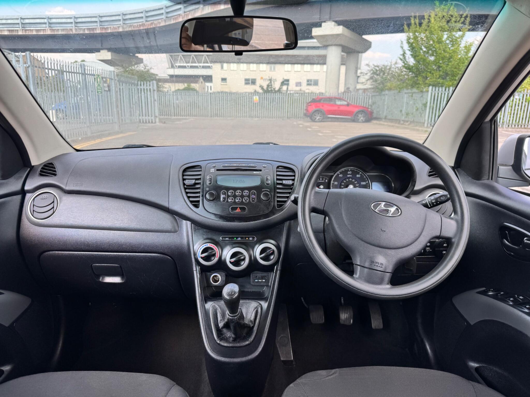 Hyundai I10 view 22