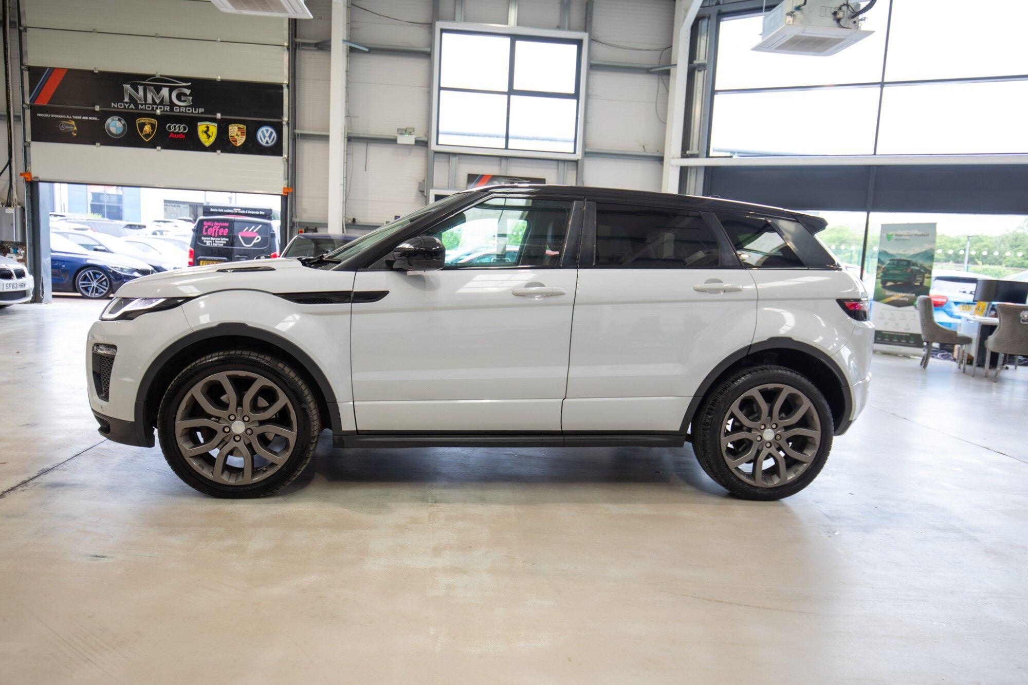 Land Rover Range Rover Evoque view 40