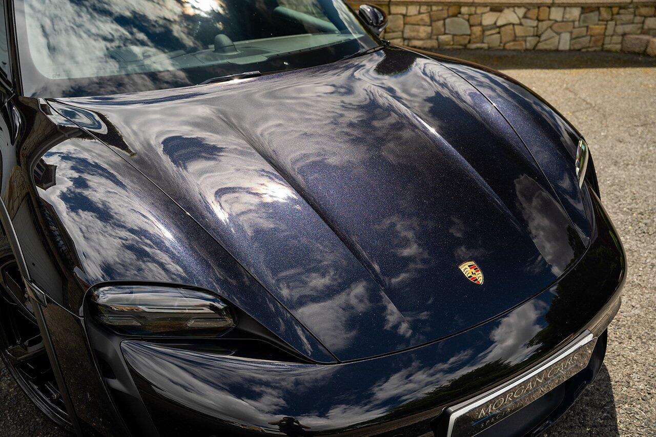 Porsche Taycan view 23
