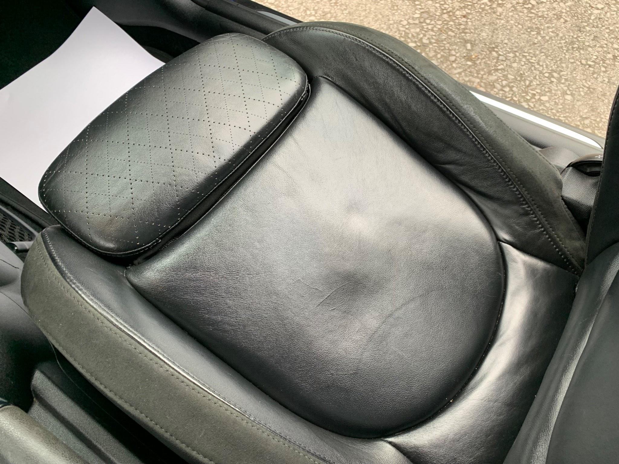 Mini Hatch view 23