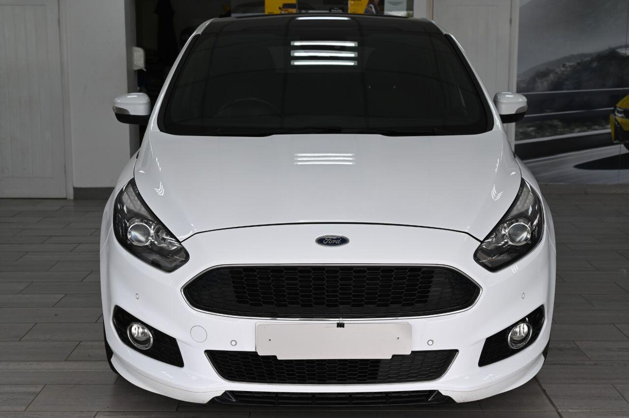 Ford S-Max view 6