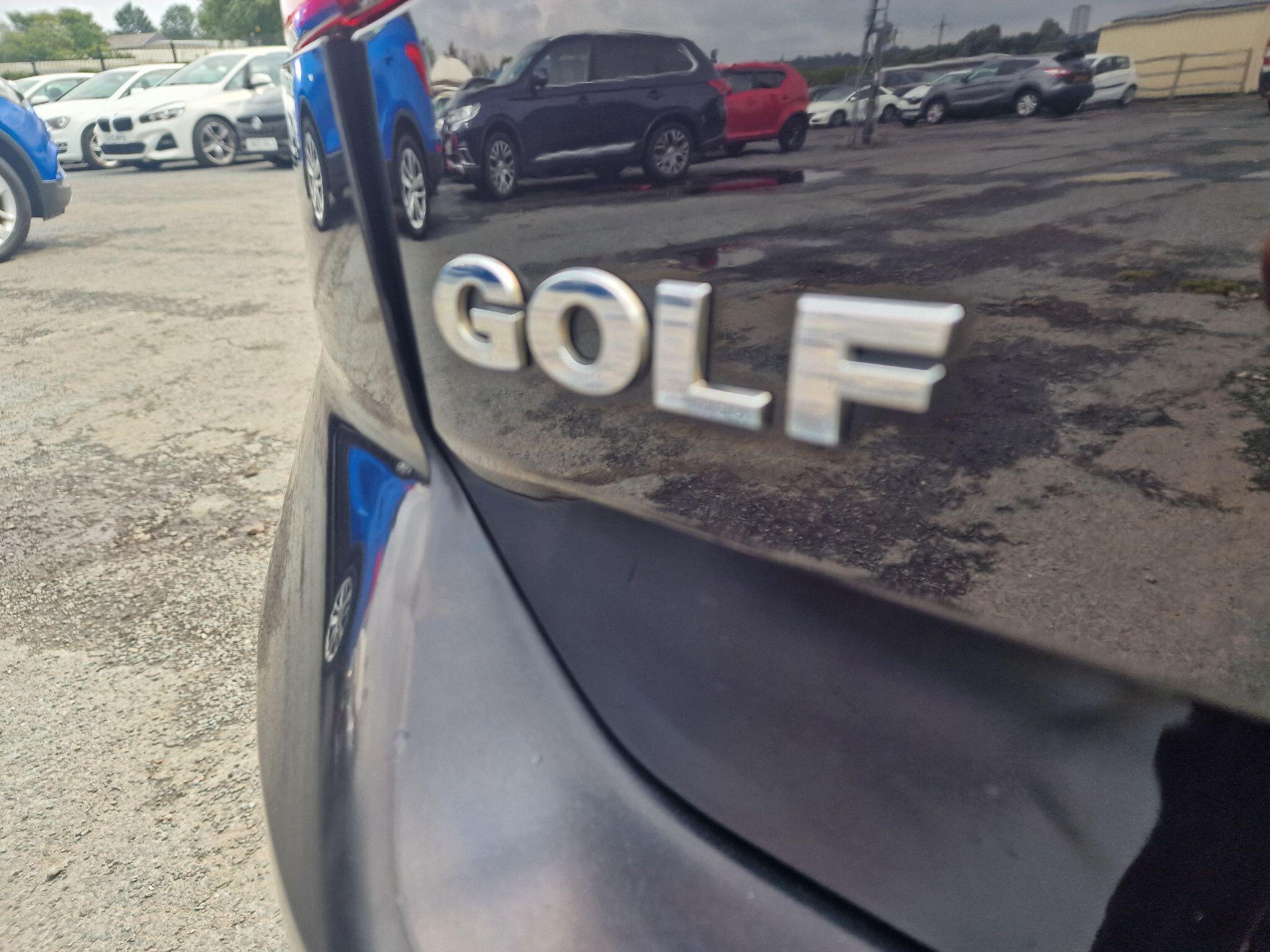 Volkswagen Golf view 59