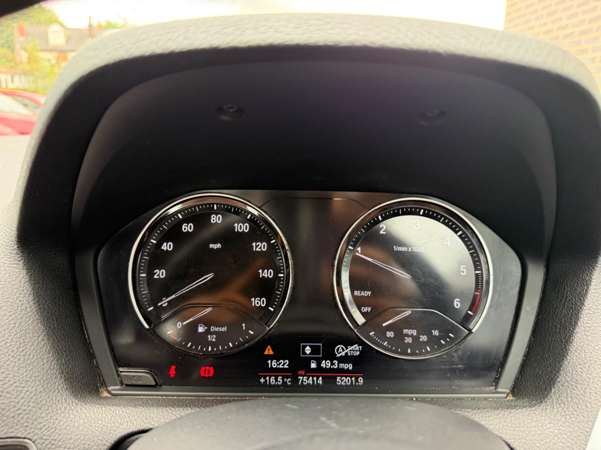 BMW 1 Series view 30