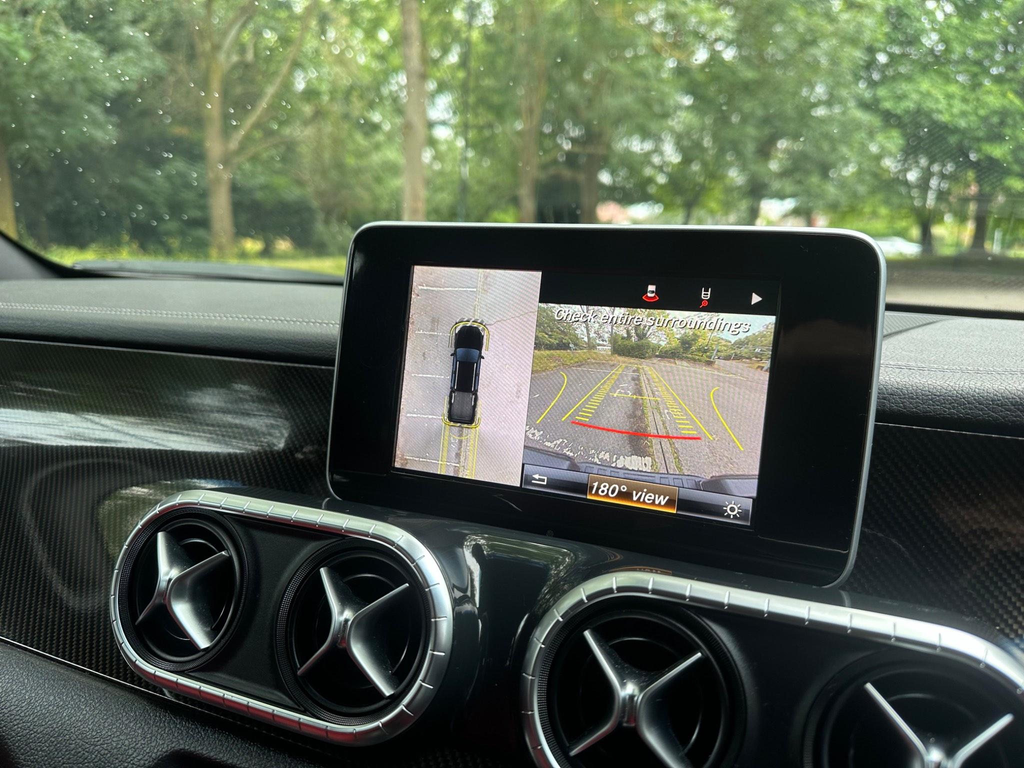 Mercedes-Benz X-Class view 29