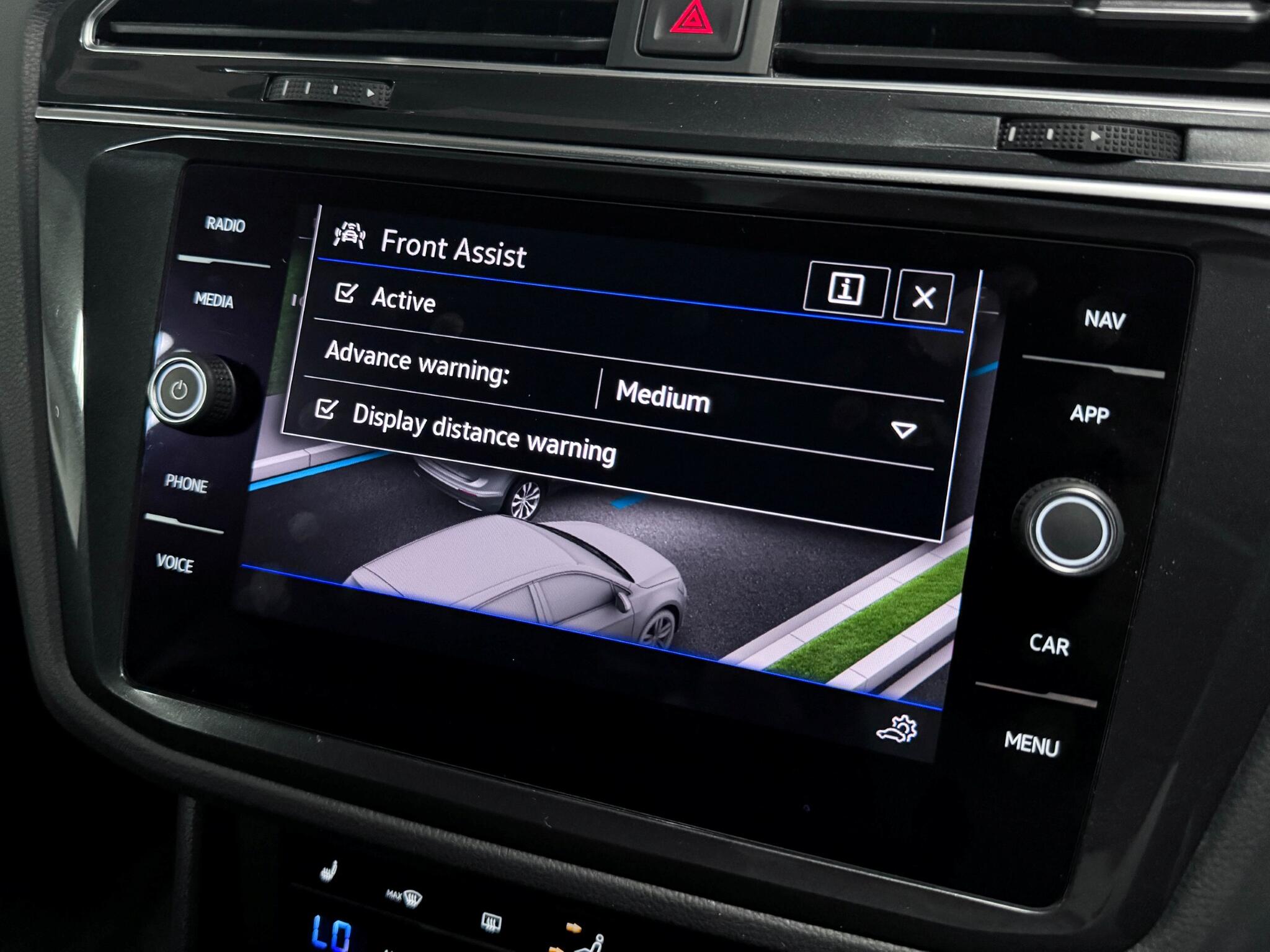 Volkswagen Tiguan view 54