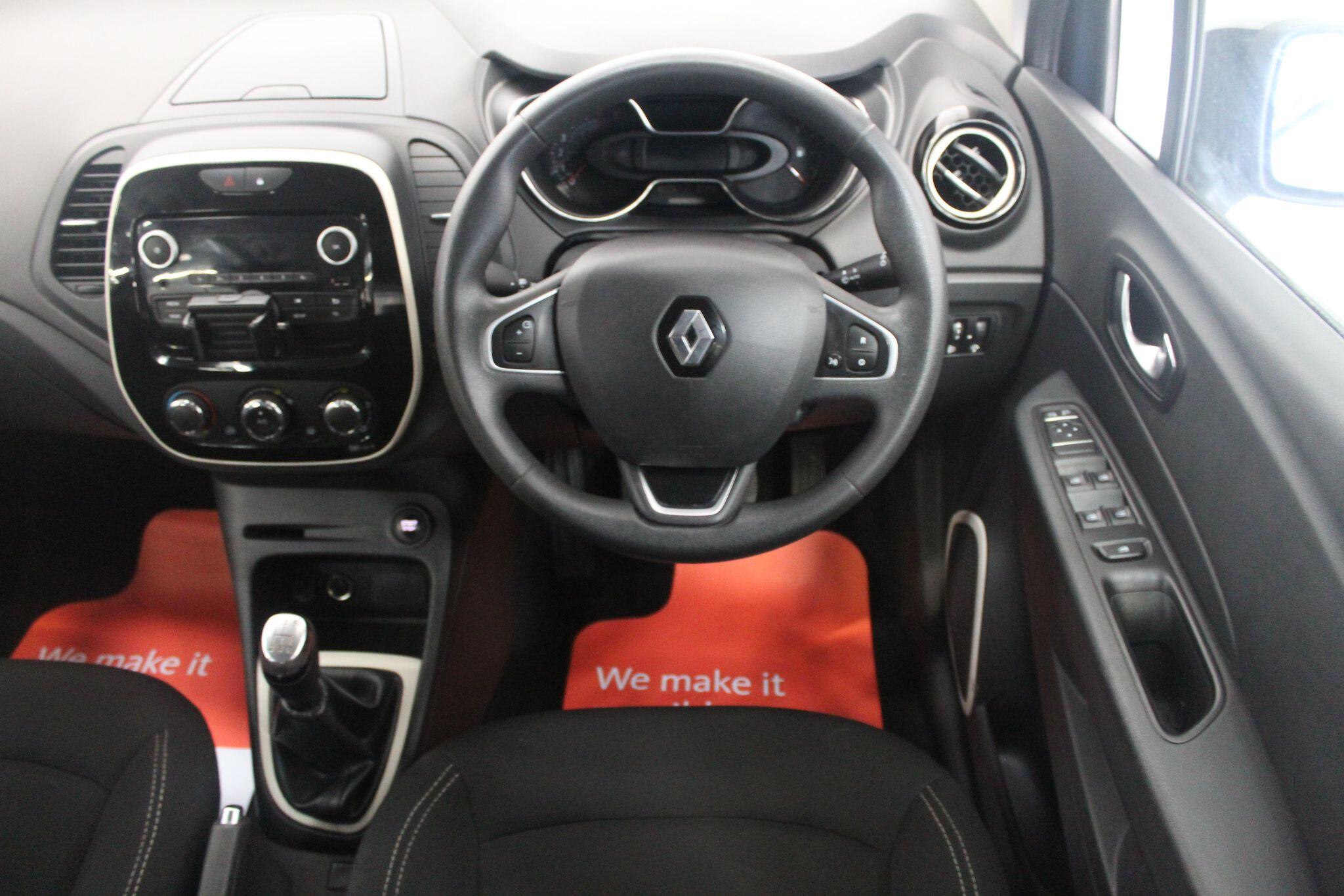 Renault Captur view 39